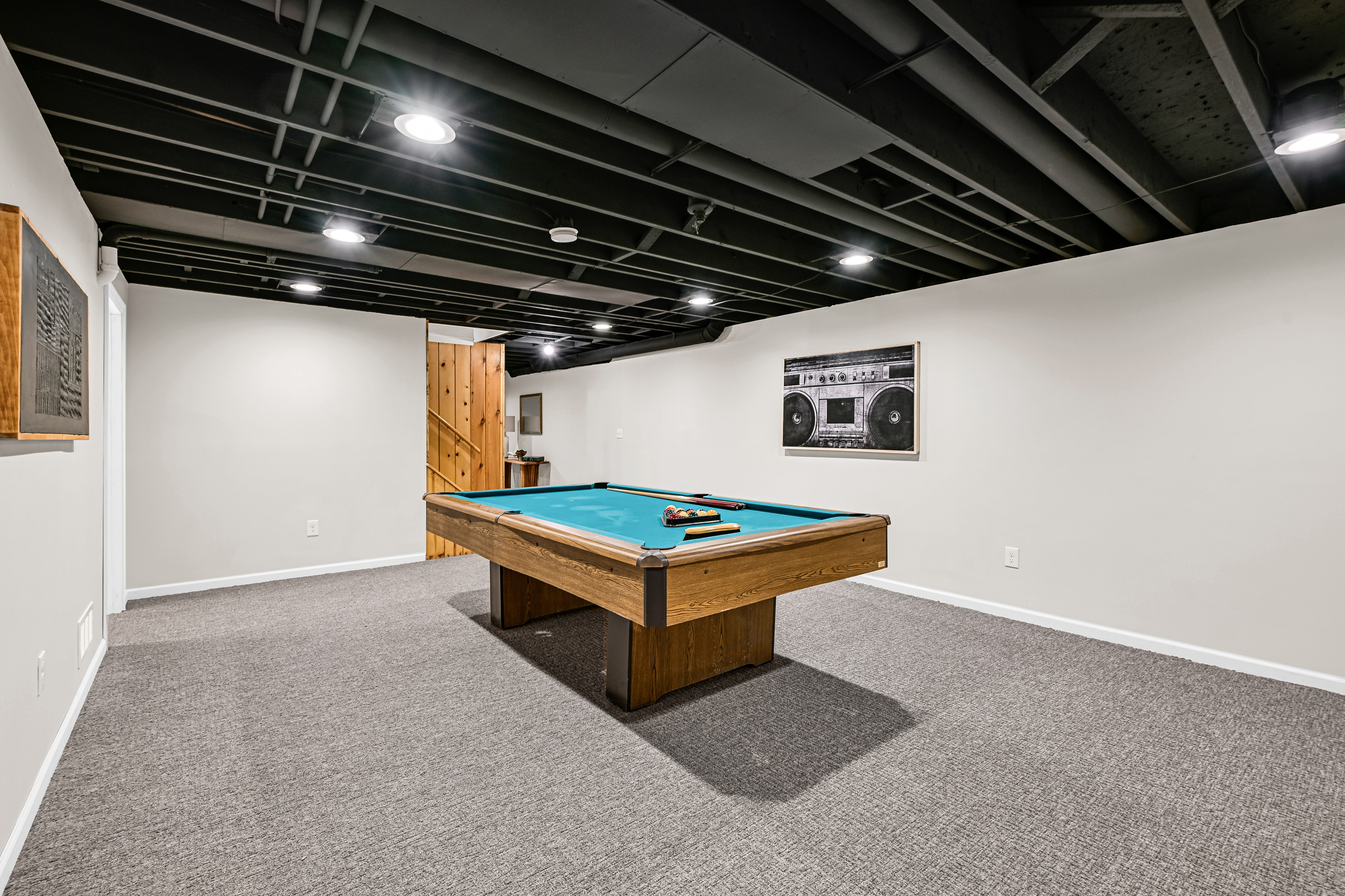  11415 Lake Shore Drive, Mequon, WI 53092 - 物件實景