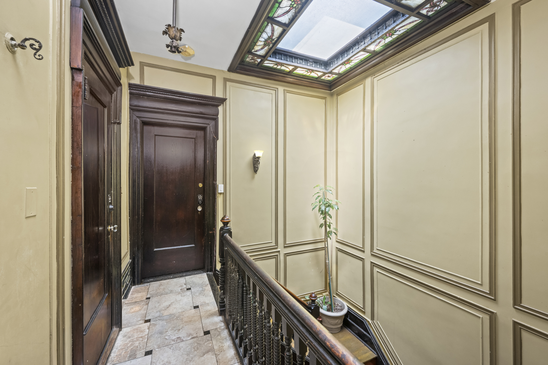  410 Stuyvensant Avenue - 物件實景
