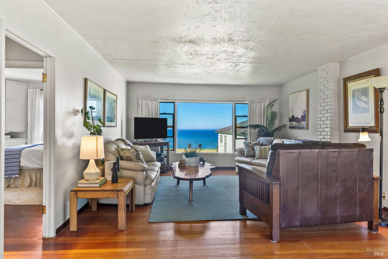 Elk, California, 95432, United States, 2 Bedrooms Bedrooms, ,2 BathroomsBathrooms,Residential,For Sale,1993242