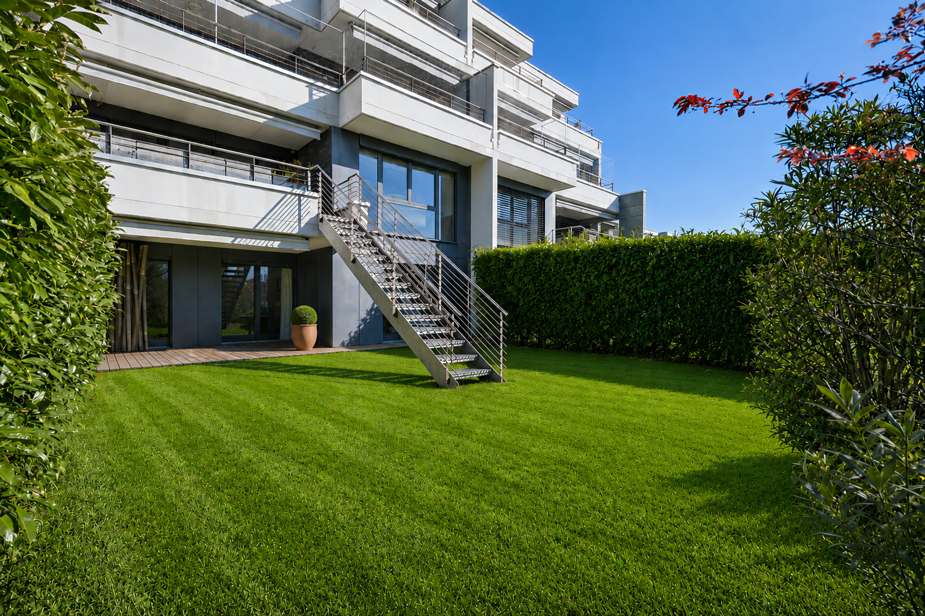  Duplex with private garden in Pully - 物件實景
