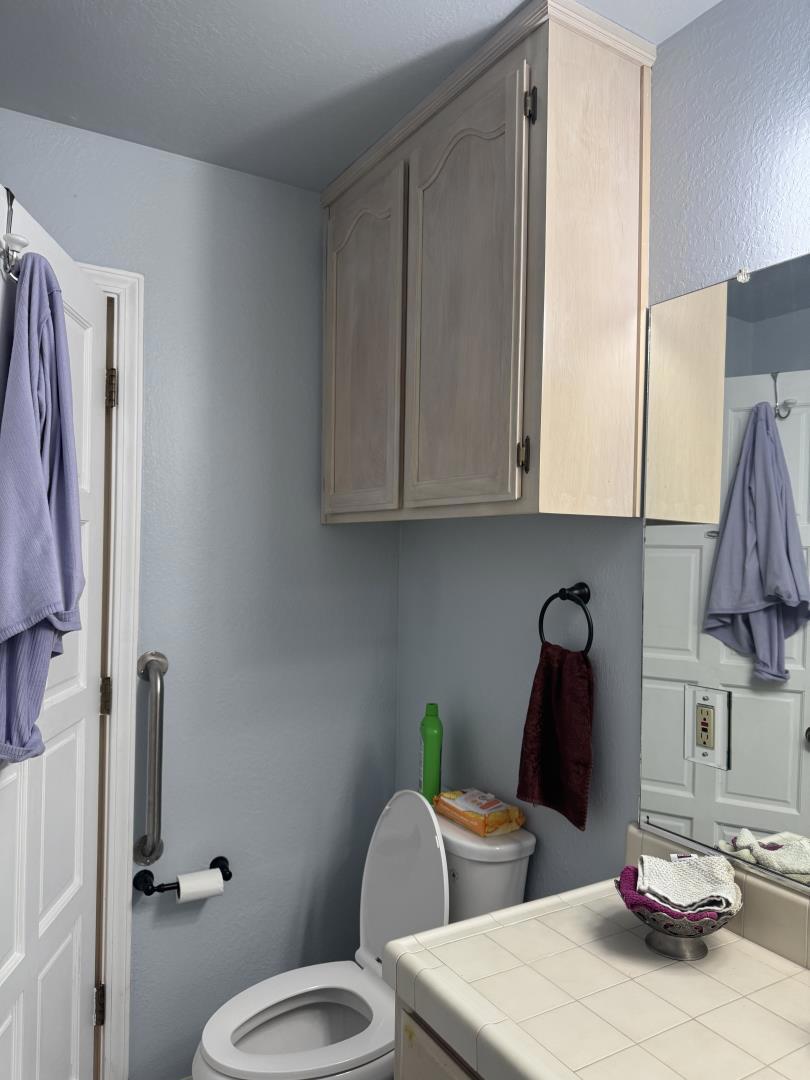 Aromas, California, 95004, United States, 3 Bedrooms Bedrooms, ,3 BathroomsBathrooms,Residential,For Sale,2048722