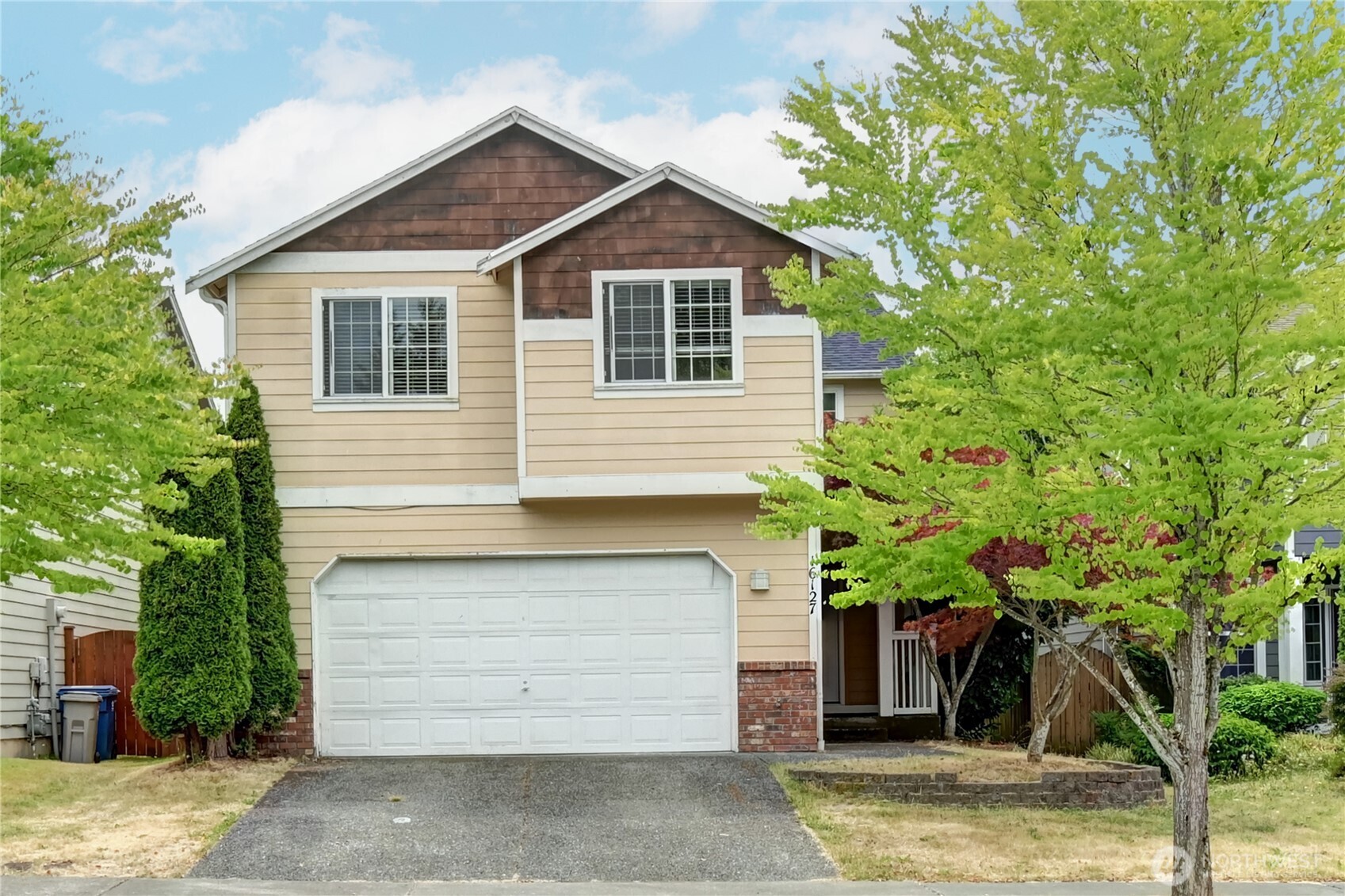 Covington, Washington, 98042, United States, 5 Bedrooms Bedrooms, ,3 BathroomsBathrooms,Residential,For Sale,2002094