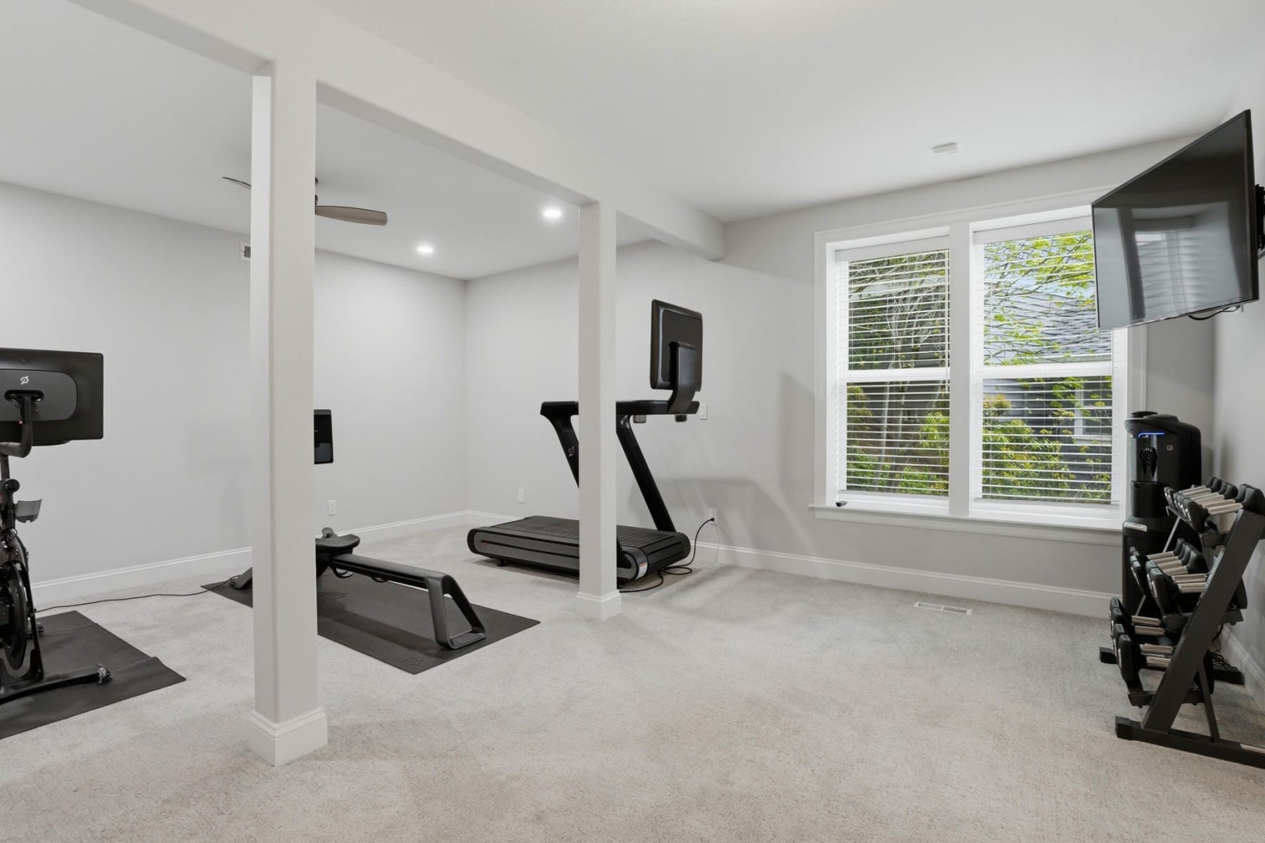  9045 NW MURDOCK ST Portland, OR 97229 - 物件實景