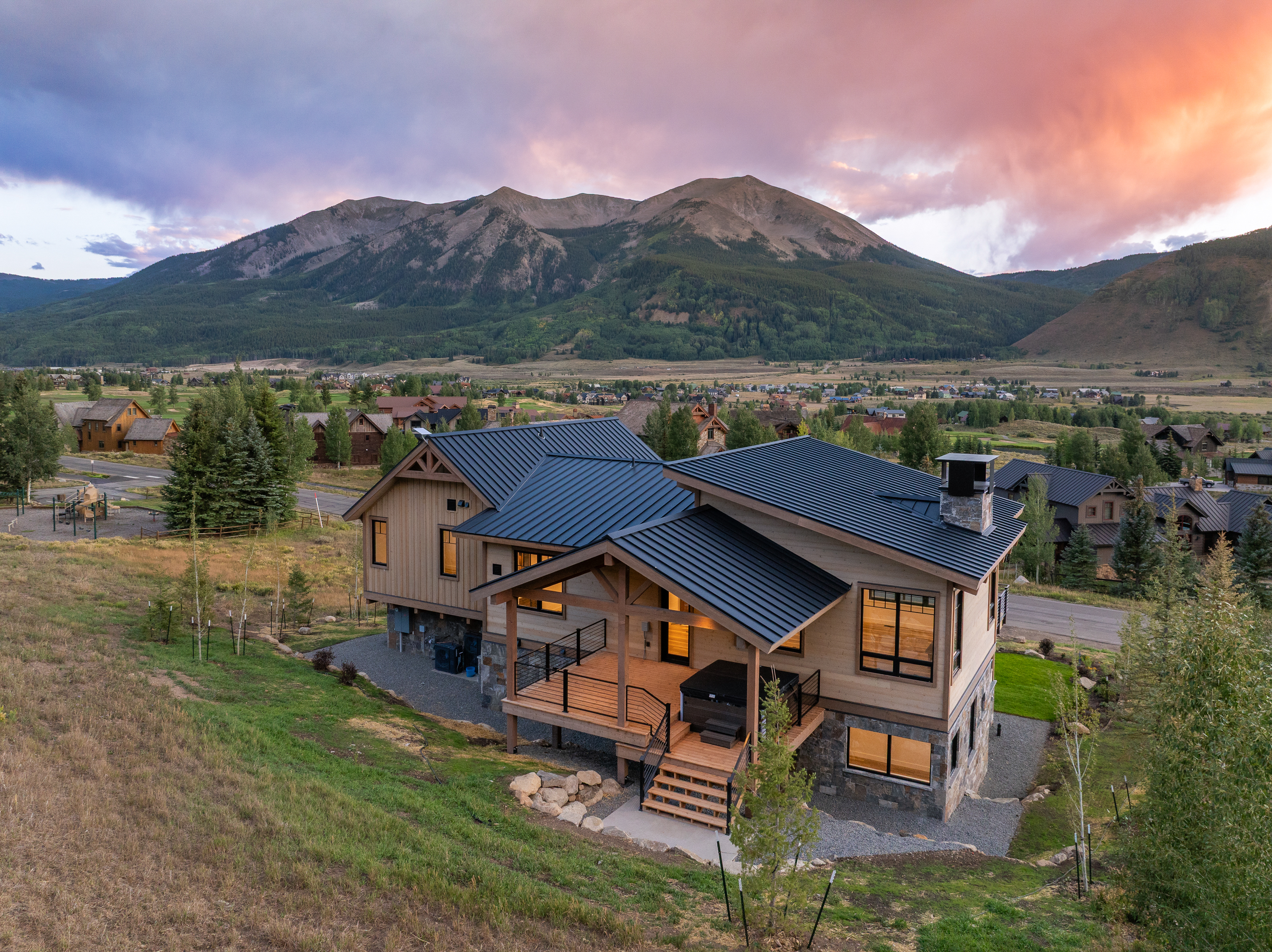  Built for the Way Crested Butte Lives  Brand-New Skyland Residence - 物件實景