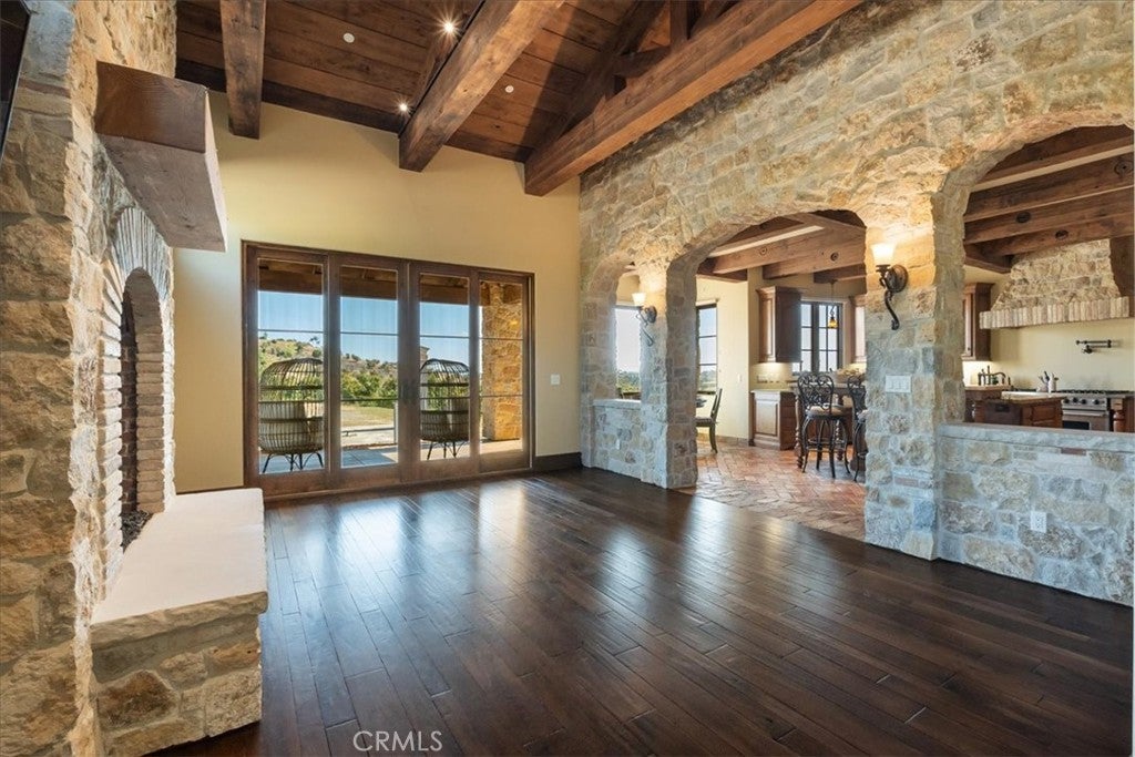 Fallbrook, California, 92028, United States, 7 Bedrooms Bedrooms, ,7 BathroomsBathrooms,Residential,For Sale,1827322