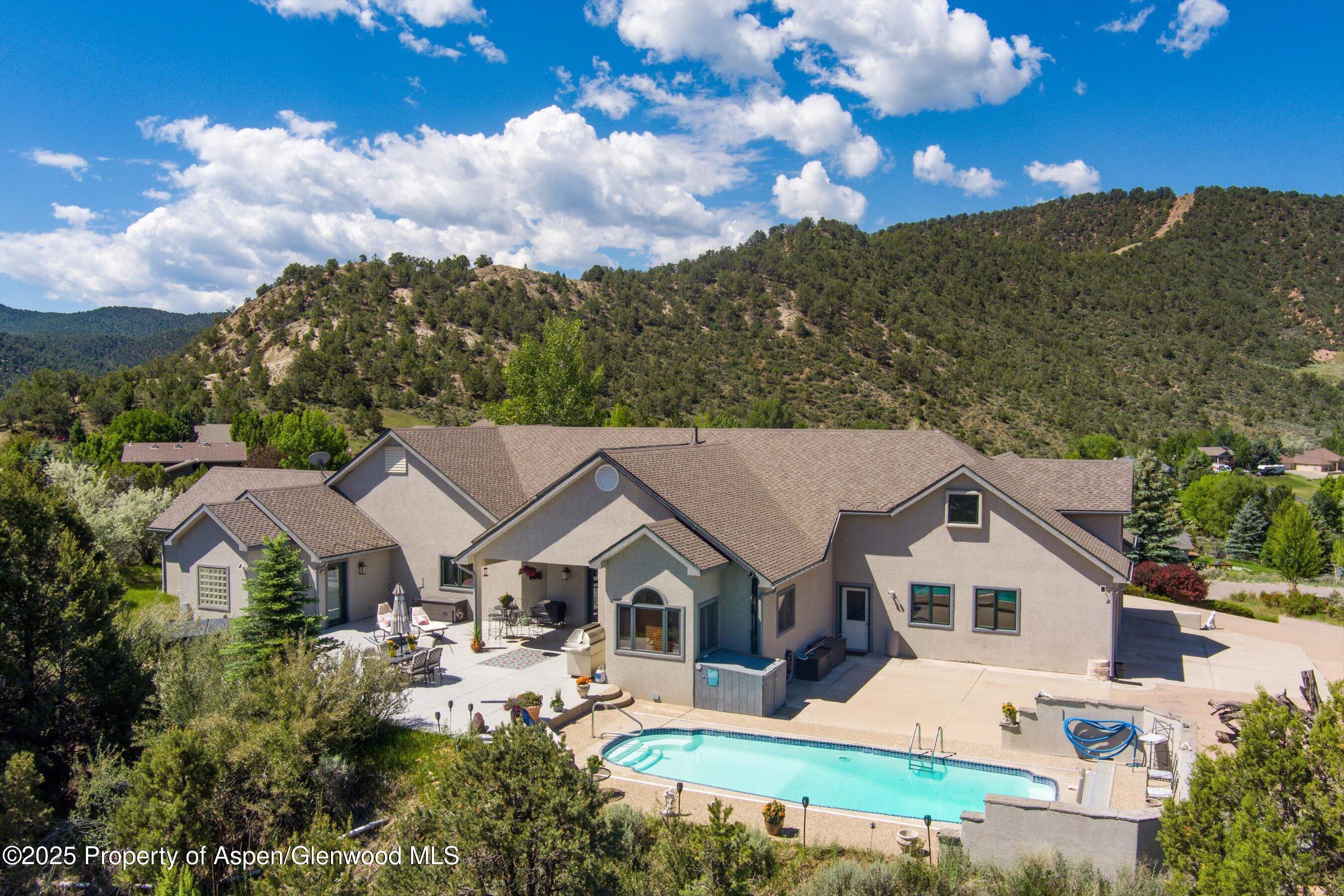 Glenwood Springs, Colorado, 81601, United States, 4 Bedrooms Bedrooms, ,5 BathroomsBathrooms,Residential,For Sale,1804908