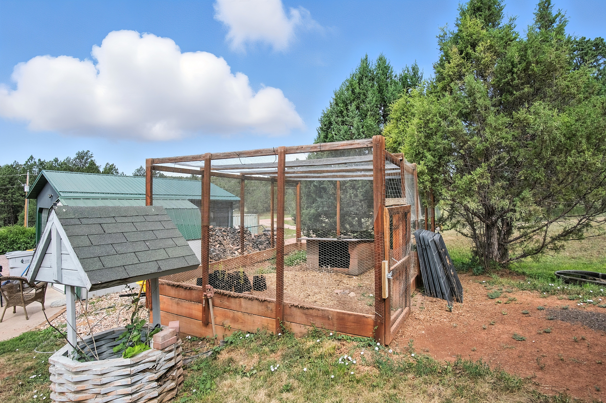 Hot Springs, South Dakota, 57747, United States, 4 Bedrooms Bedrooms, ,2 BathroomsBathrooms,Residential,For Sale,1888090