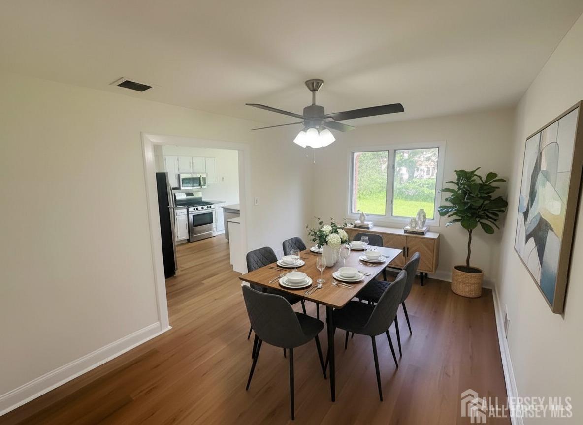 South Brunswick, New Jersey, 08810, United States, 4 Bedrooms Bedrooms, ,4 BathroomsBathrooms,Residential,For Sale,1978148