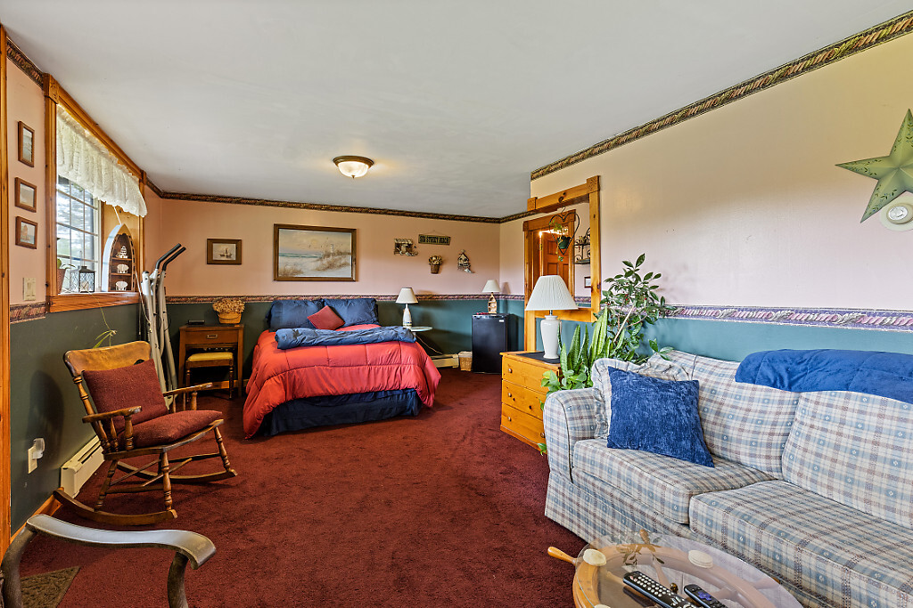 Liberty, Maine, 04949, United States, 2 Bedrooms Bedrooms, ,3 BathroomsBathrooms,Residential,For Sale,1838290