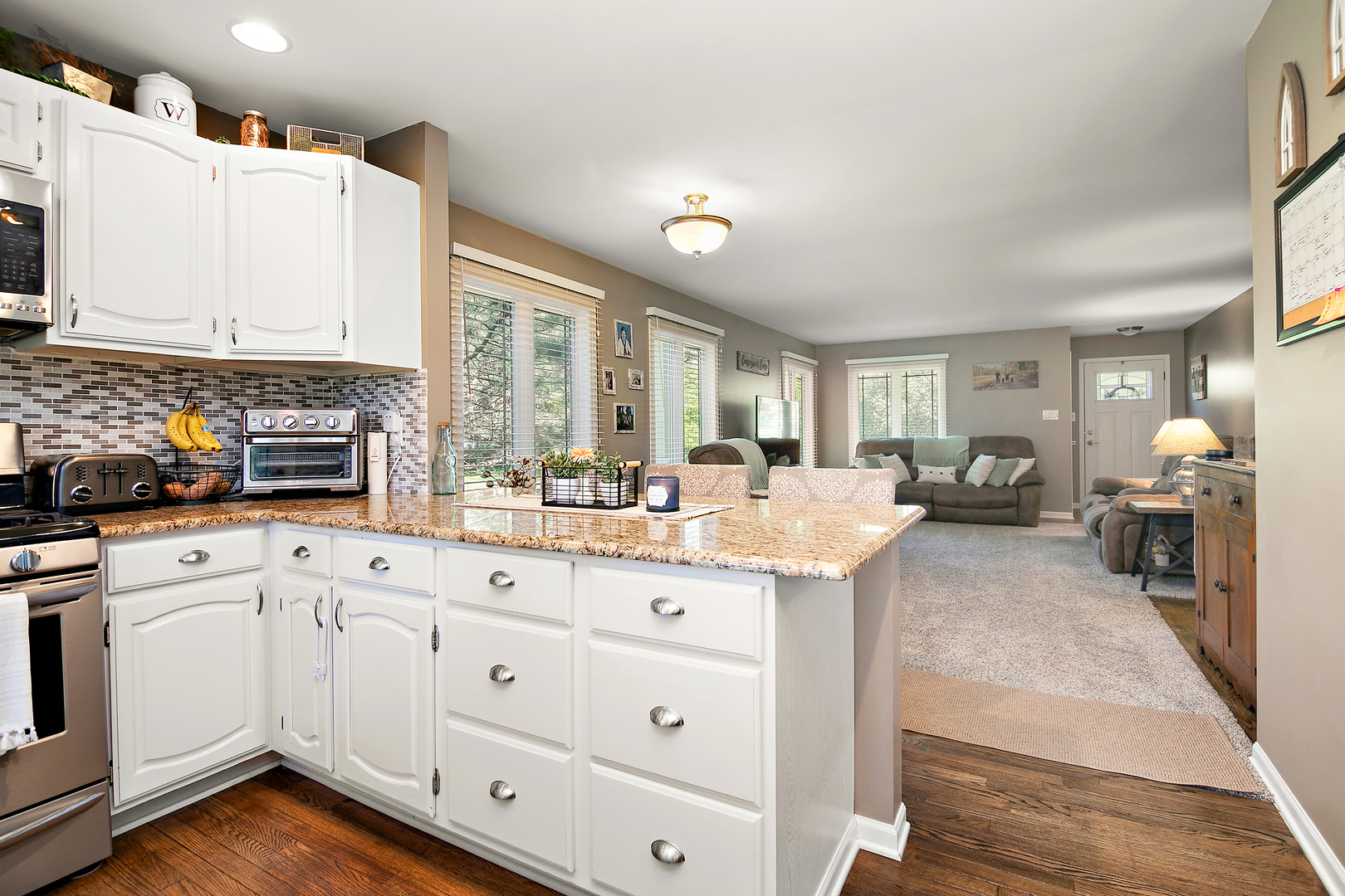 Manhattan, Illinois, 60442, United States, 3 Bedrooms Bedrooms, ,3 BathroomsBathrooms,Residential,For Sale,1939587