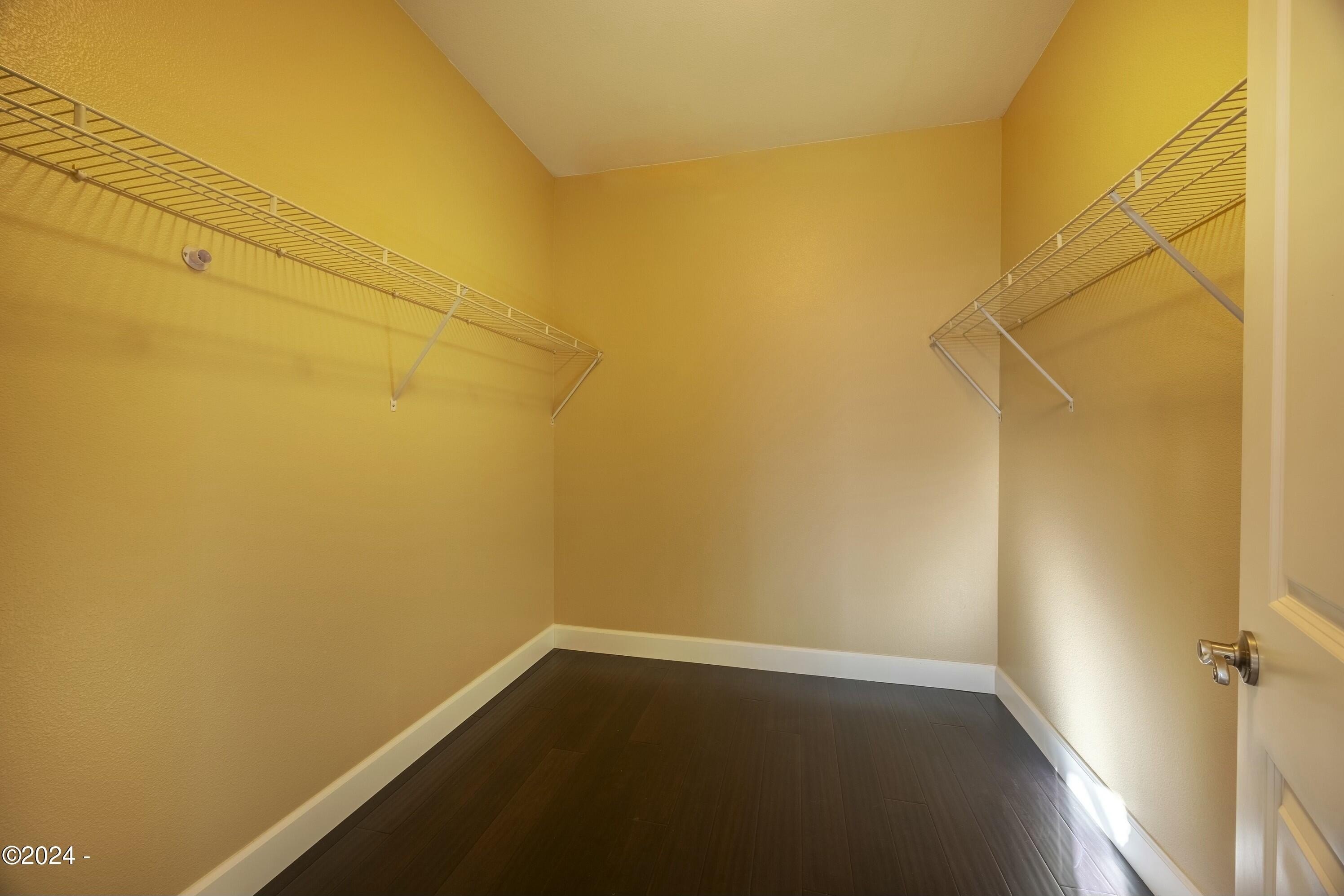 12989 SE Mountain Gate, Happy Valley, Oregon, 97086, United States, 4 Bedrooms Bedrooms, ,5 BathroomsBathrooms,Residential,For Sale,12989 SE Mountain Gate,1668514