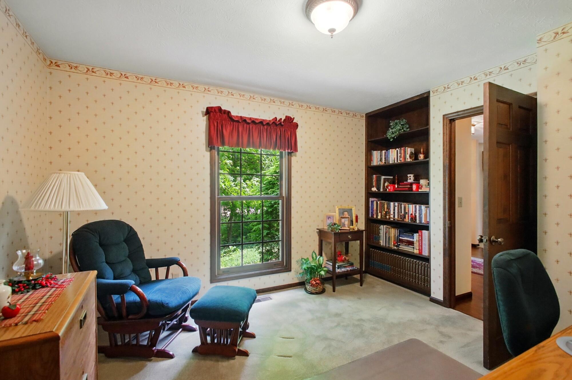 Springfield, Ohio, 45504, United States, 4 Bedrooms Bedrooms, ,3 BathroomsBathrooms,Residential,For Sale,1927340