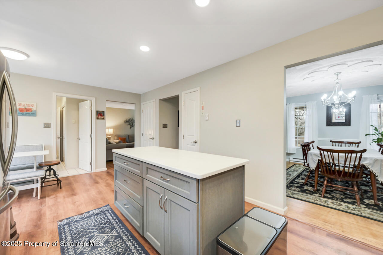 Moscow, Pennsylvania, 18444, United States, 4 Bedrooms Bedrooms, ,3 BathroomsBathrooms,Residential,For Sale,1999733