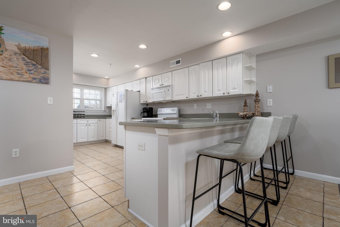 Ocean City, Maryland, 21842, United States, 3 Bedrooms Bedrooms, ,3 BathroomsBathrooms,Residential,For Sale,1744033