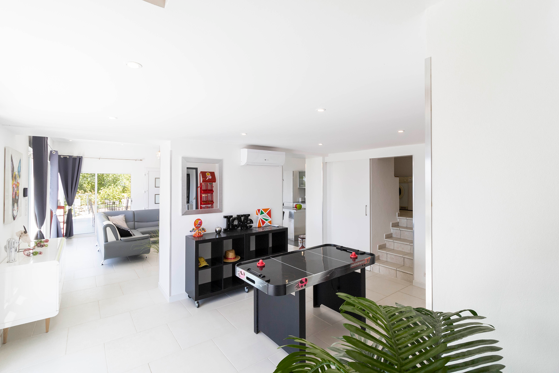  Modern Style House in Residential Area in Costa Brava - 物件實景