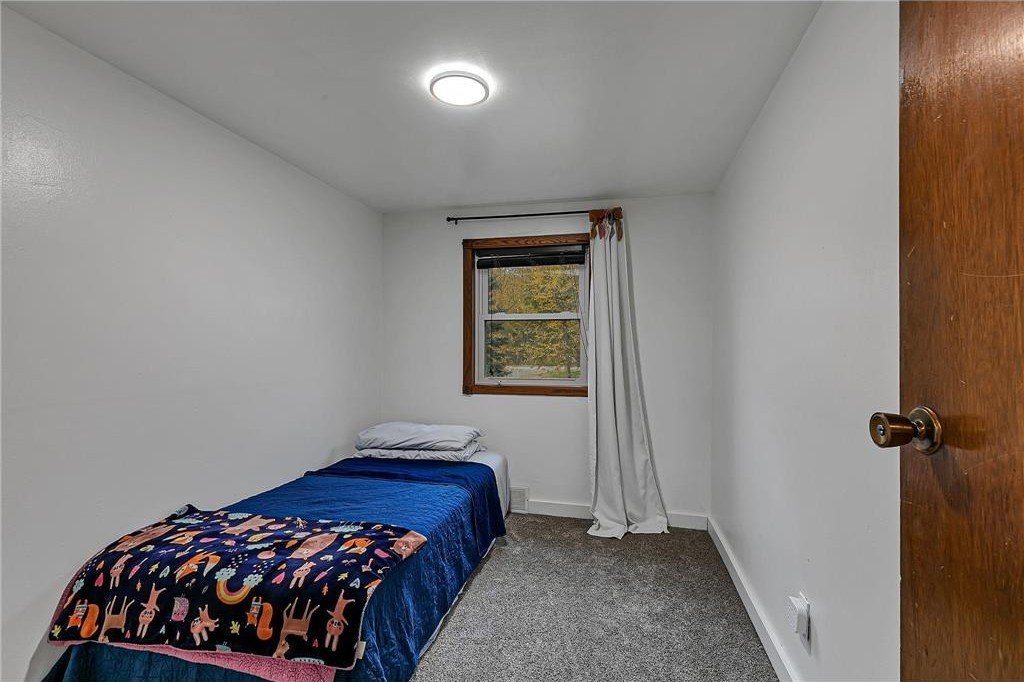 Holdingford, Minnesota, 56340, United States, 5 Bedrooms Bedrooms, ,2 BathroomsBathrooms,Residential,For Sale,1977131