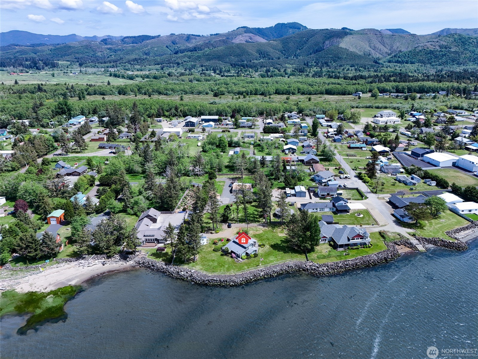 Chinook, Washington, 98614, United States, 2 Bedrooms Bedrooms, ,1 BathroomBathrooms,Residential,For Sale,1814598
