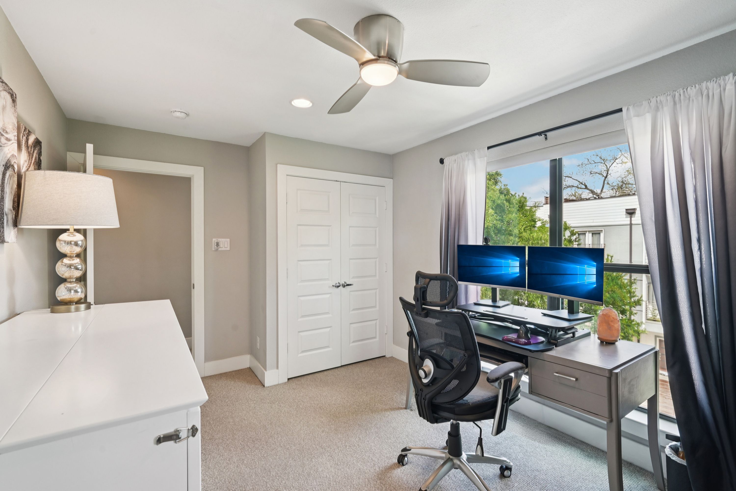  Rooftop Retreat with Skyline Scenery - 物件實景