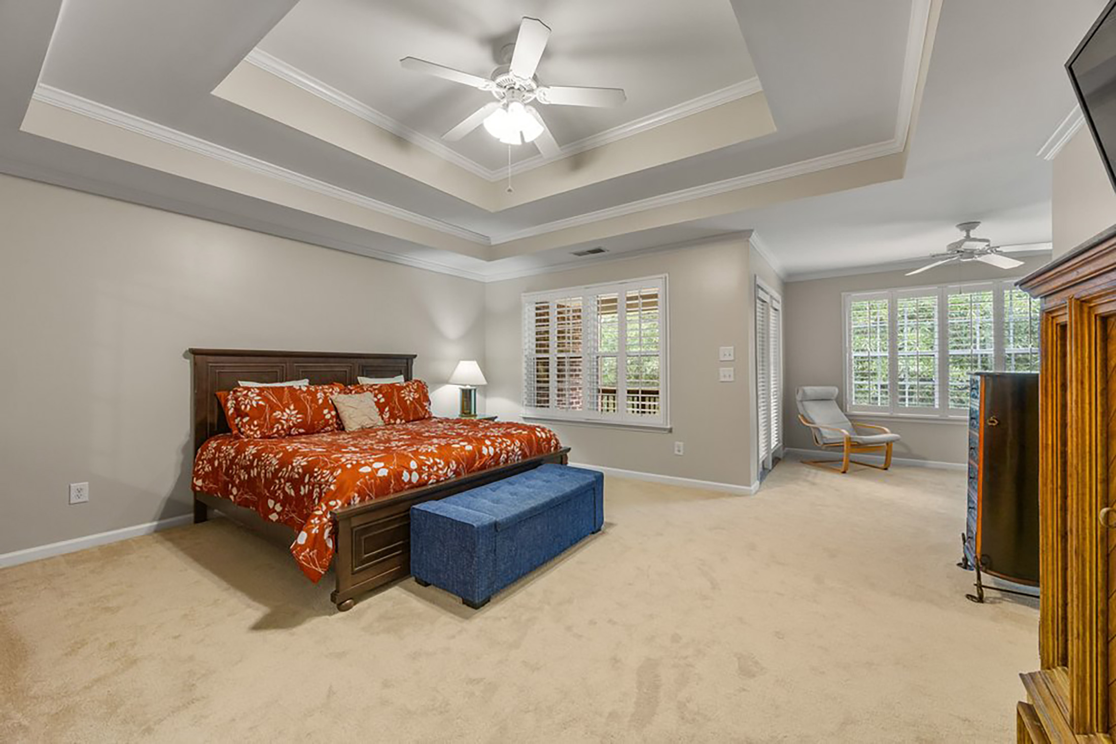  Turnkey Living in Gated Townhome Community - 物件實景