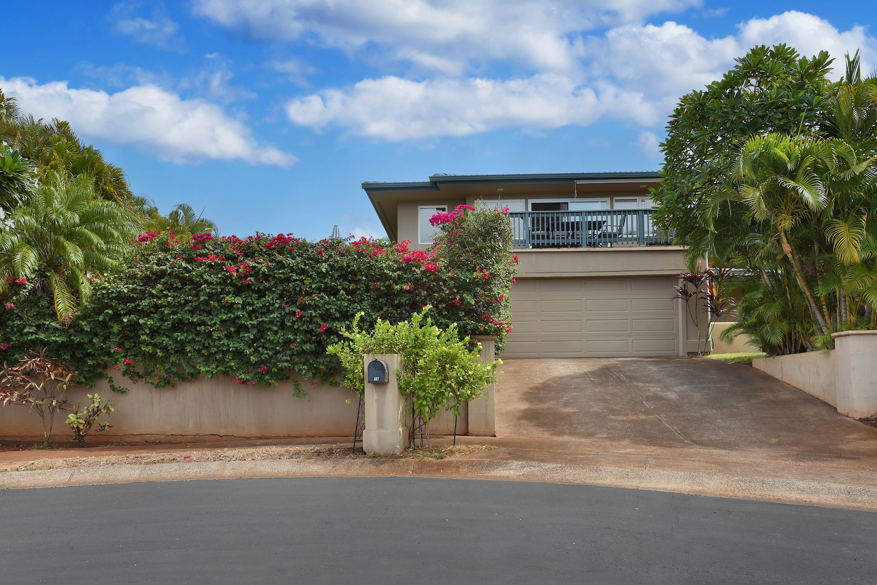  Fantastic ocean and island views from spacious two-story home - 物件實景