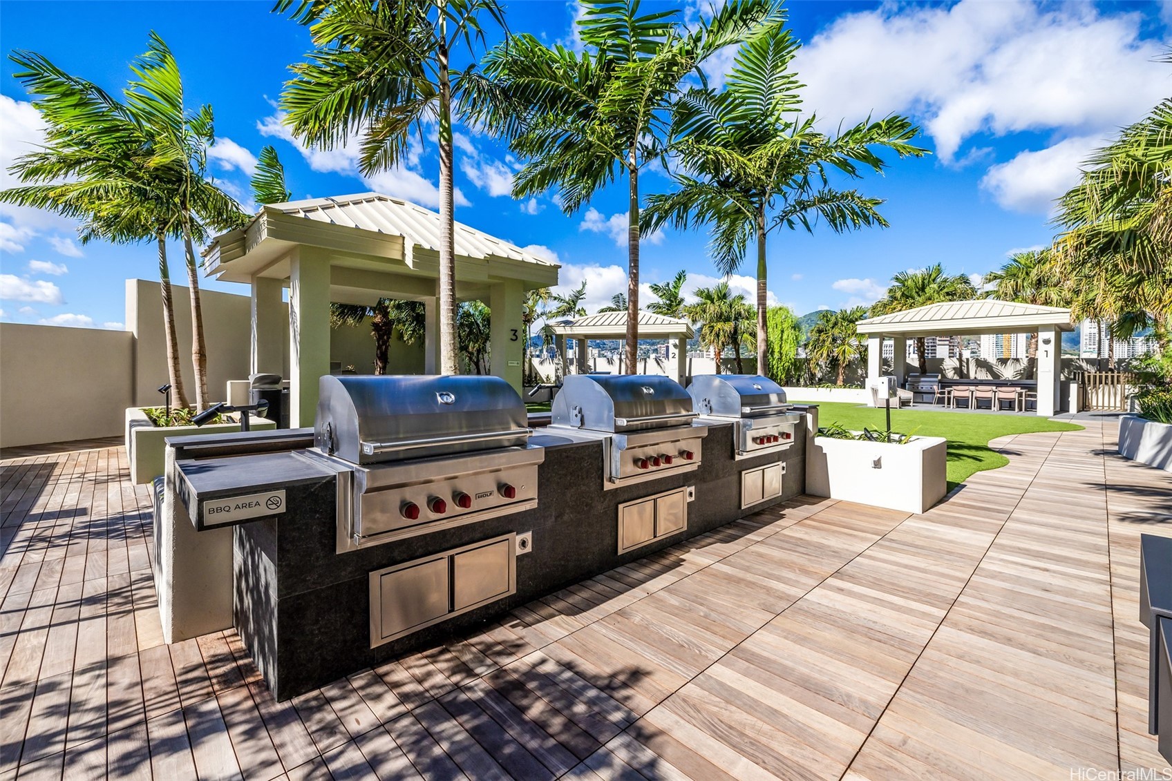 Honolulu, Hawaii, 96814, United States, 2 Bedrooms Bedrooms, ,2 BathroomsBathrooms,Residential,For Sale,1999613