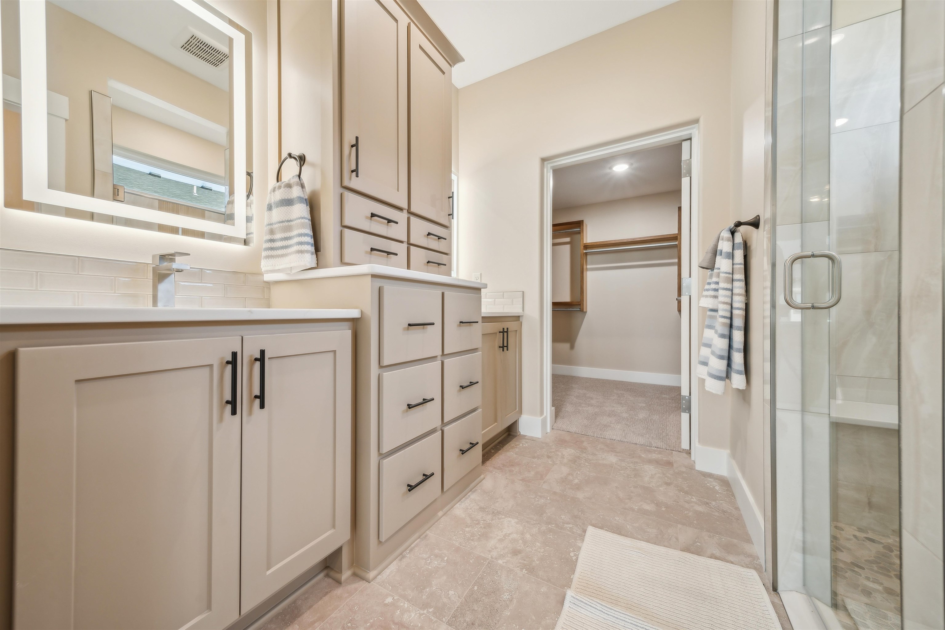 Goddard, Kansas, 67052, United States, 3 Bedrooms Bedrooms, ,3 BathroomsBathrooms,Residential,For Sale,1786497