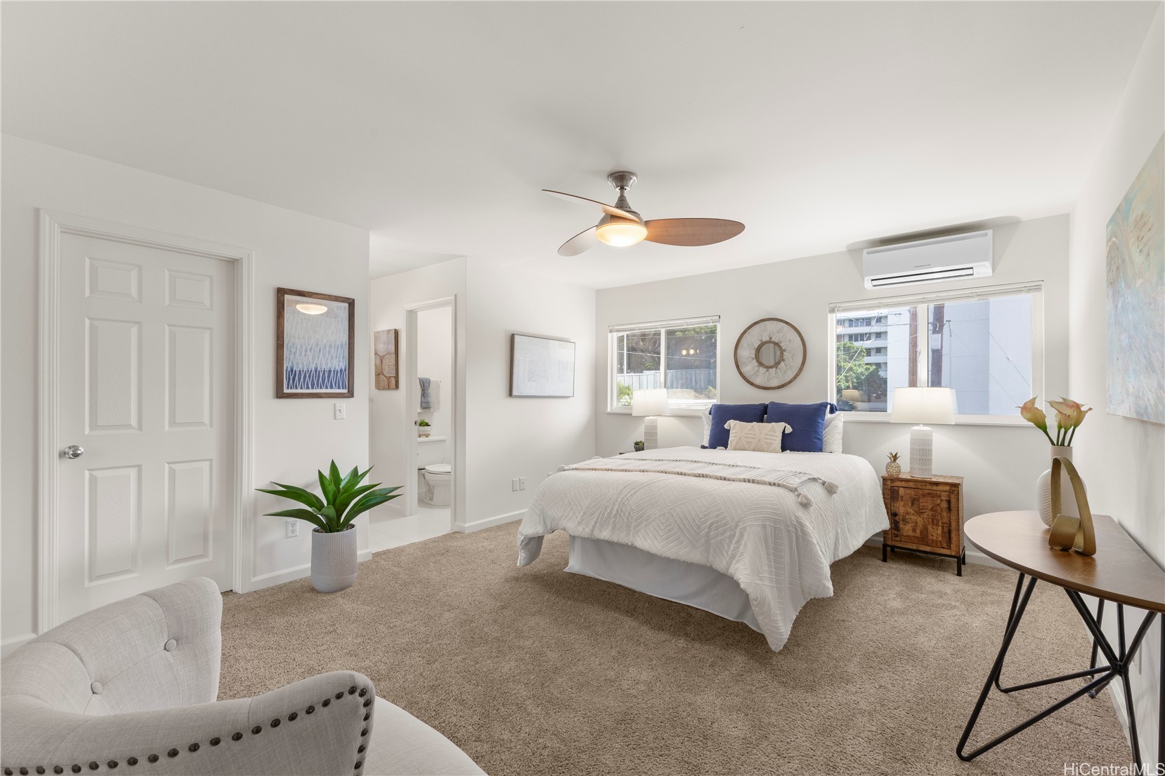 Honolulu, Hawaii, 96813, United States, 4 Bedrooms Bedrooms, ,3 BathroomsBathrooms,Residential,For Sale,1989434