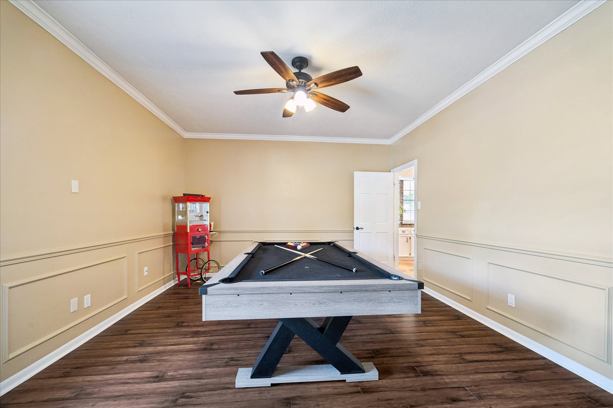  2919 Forest Garden Drive - 物件實景