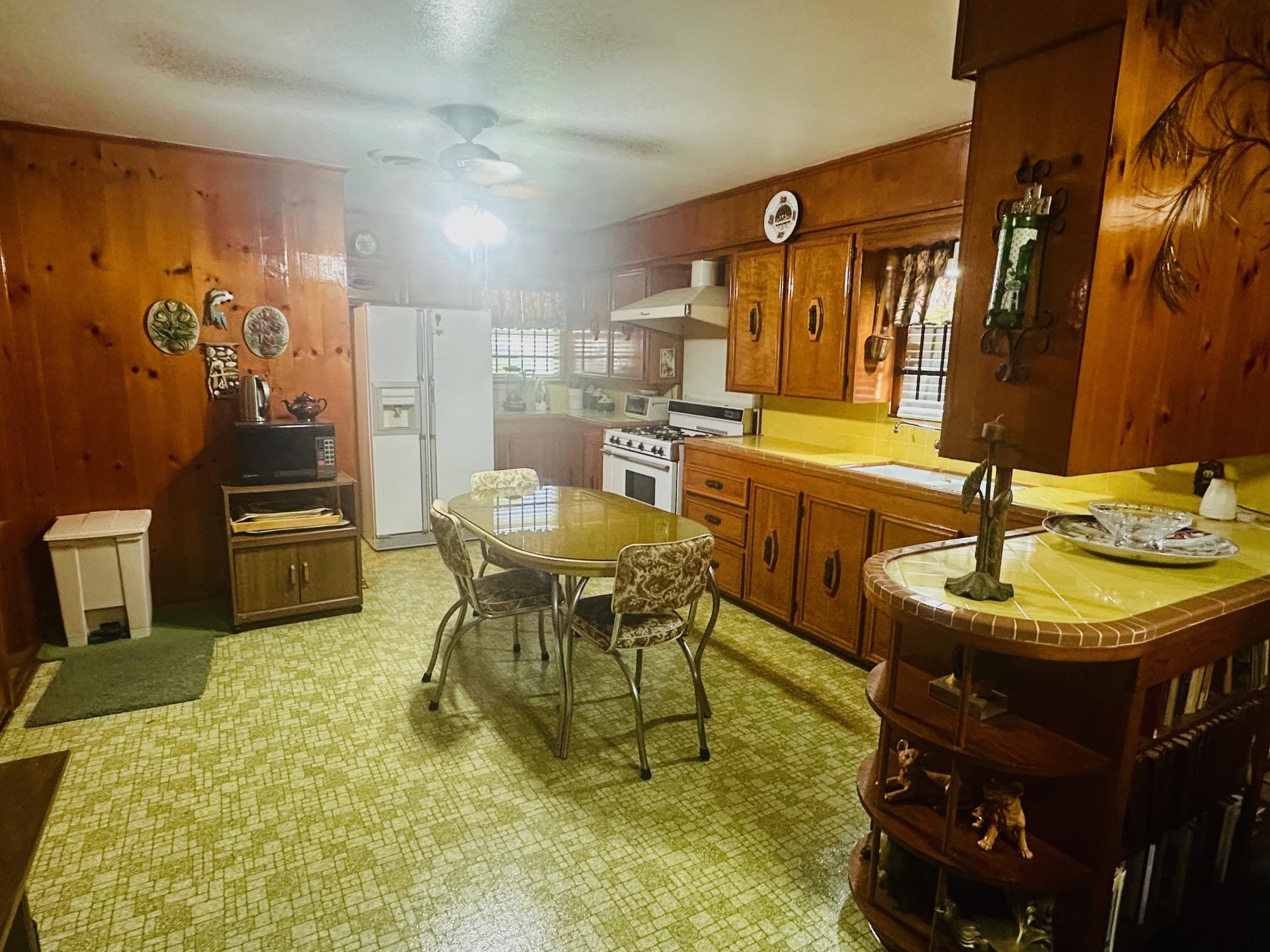 San Antonio St, Beaumont, TX 77701 #1