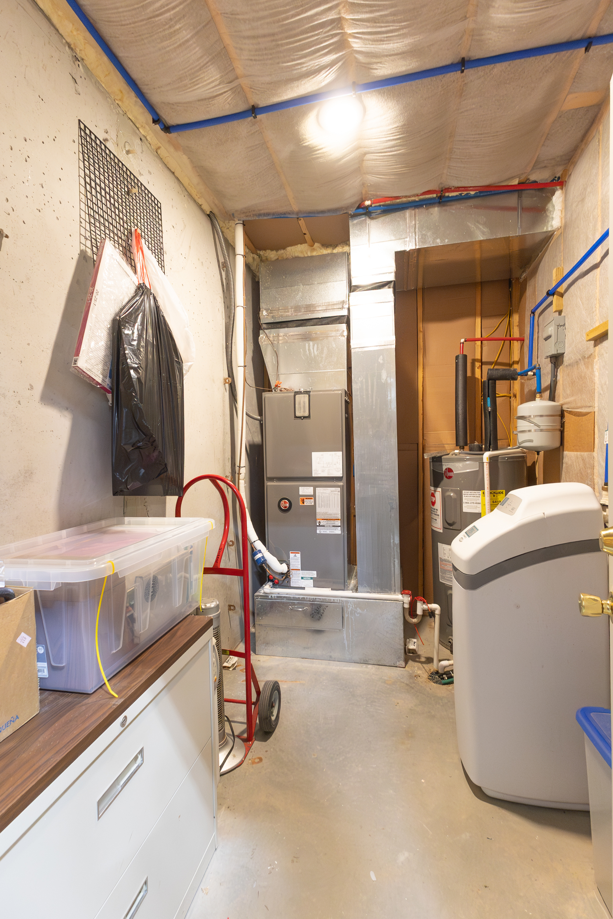 Hartsburg, Missouri, 65039, United States, 3 Bedrooms Bedrooms, ,Residential,For Sale,2010834