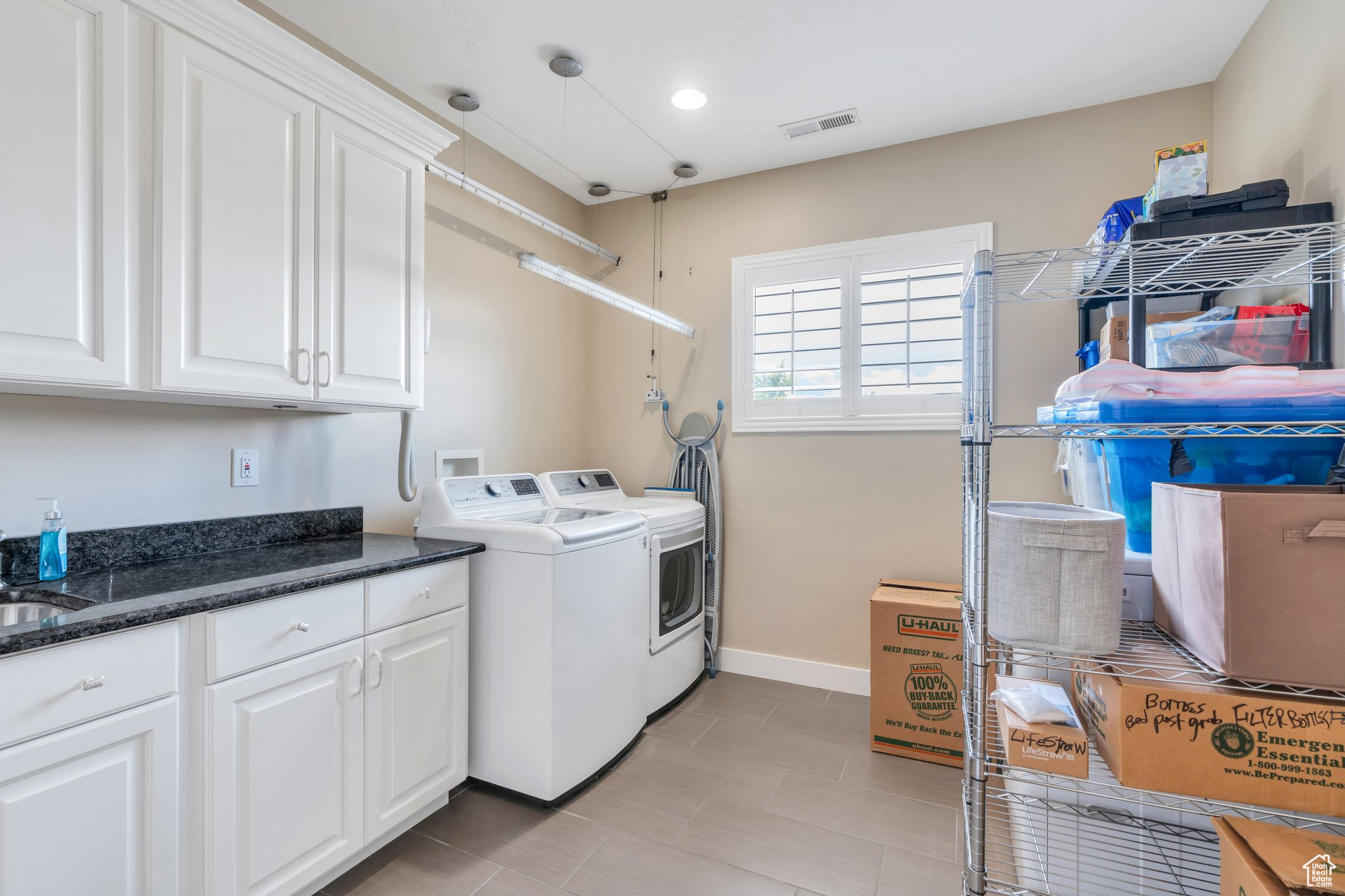 Springville, Utah, 84663, United States, 5 Bedrooms Bedrooms, ,5 BathroomsBathrooms,Residential,For Sale,1829365