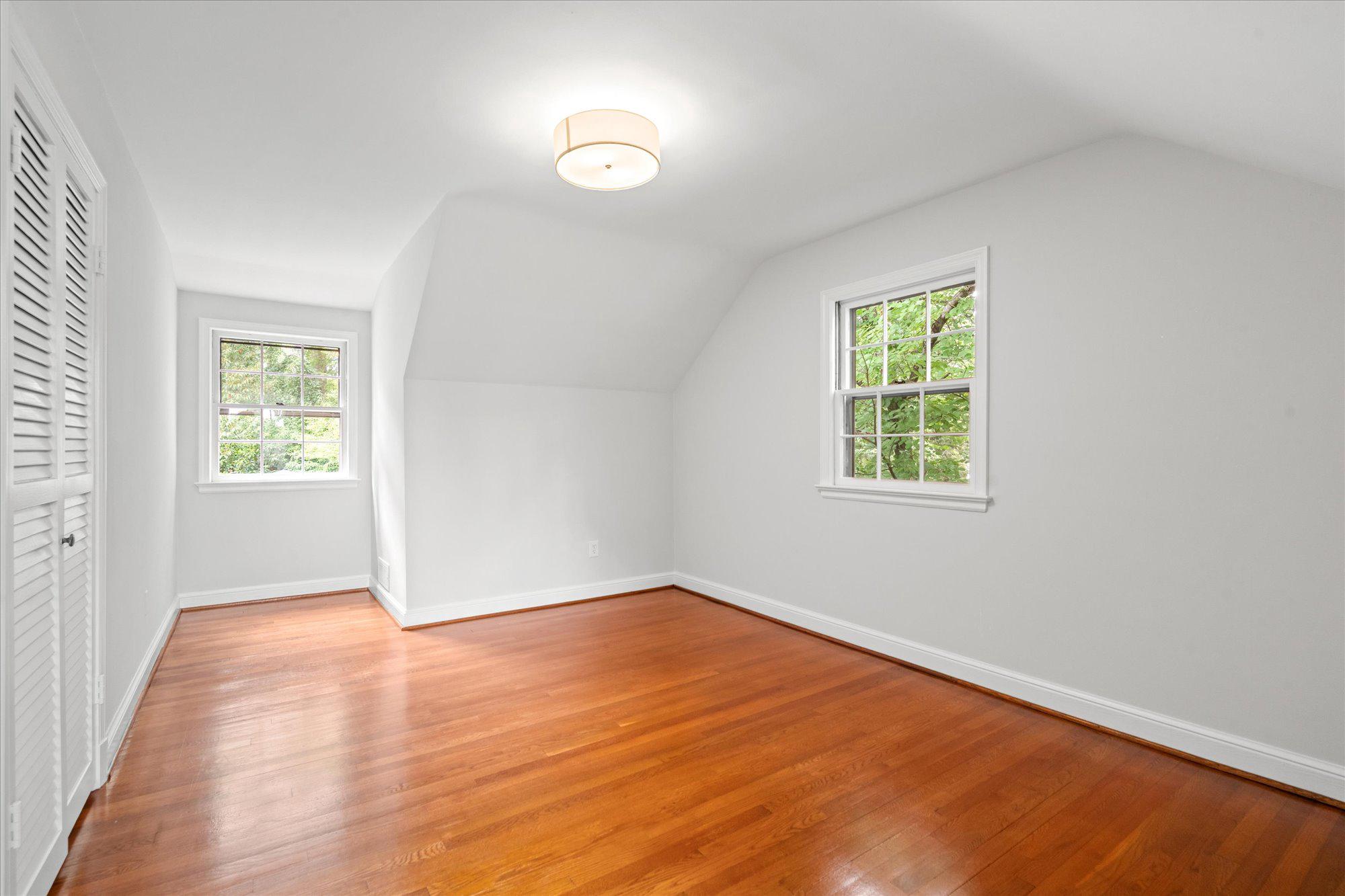  5016 Scarsdale Road, Bethesda, MD, 20816 - 物件實景