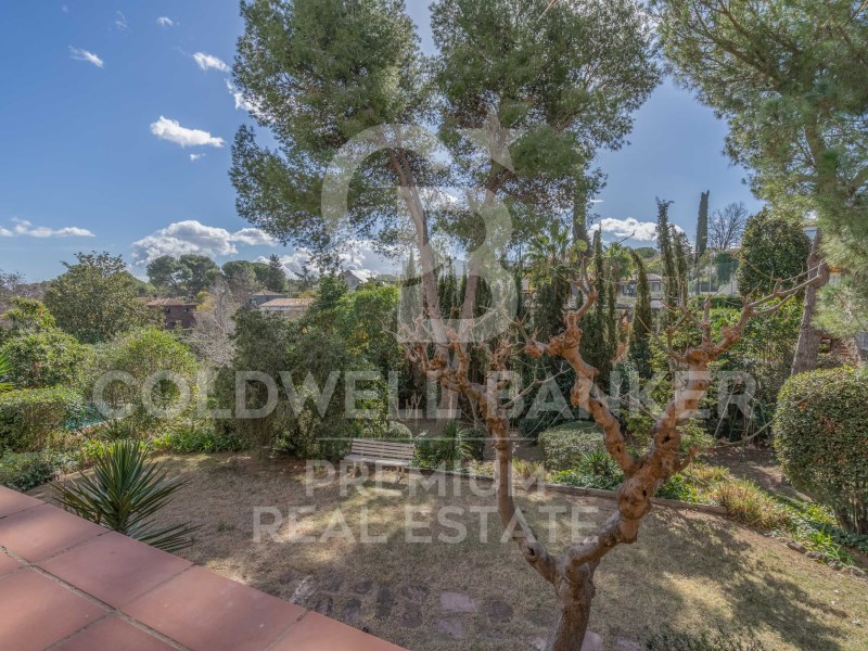 Cerdanyola del Vallès, Catalonia, ES, 4 Bedrooms Bedrooms, ,3 BathroomsBathrooms,Residential,For Sale,1481856
