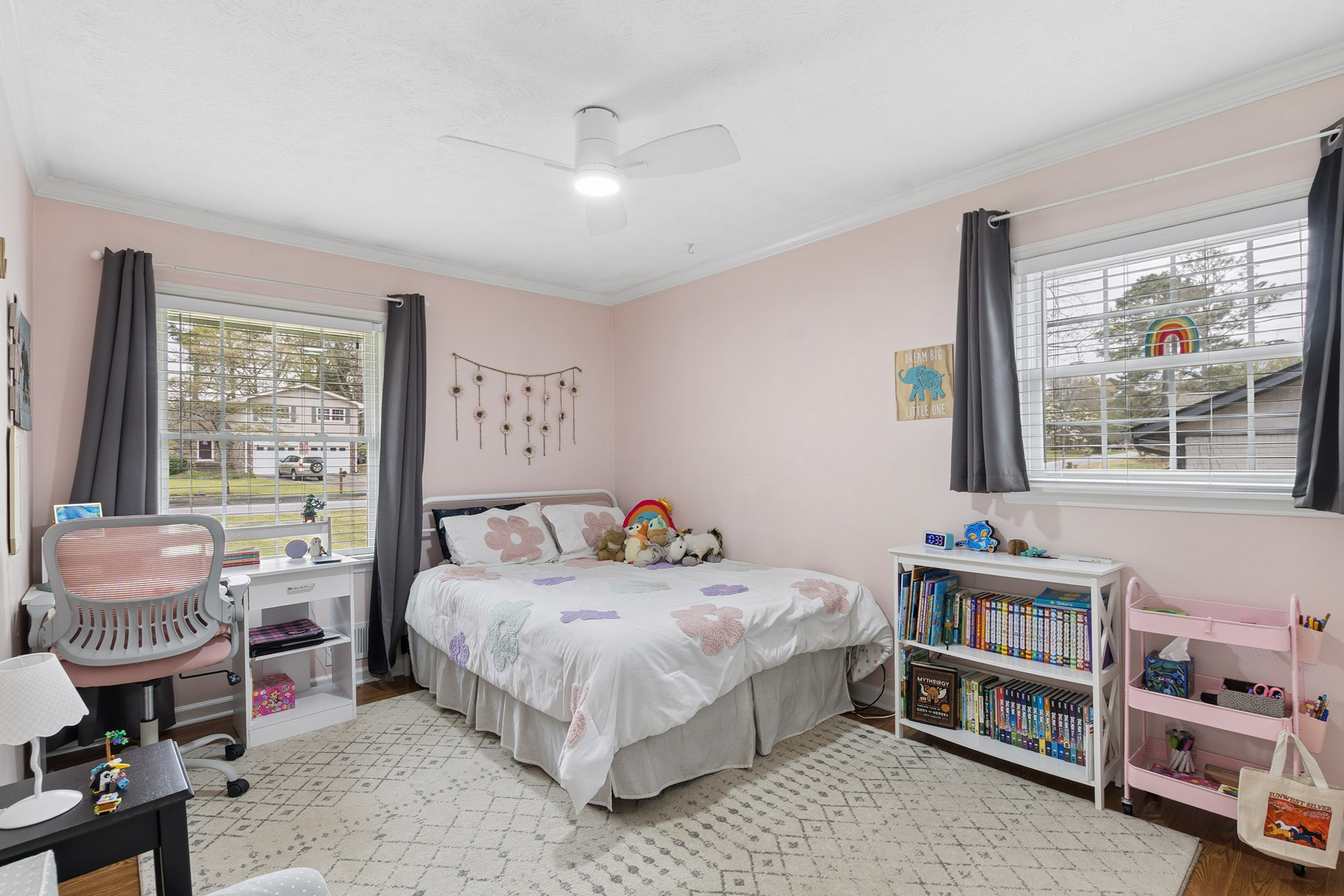  Charming Brick Ranch Nestled in Desirable Lockridge Forest Community - 物件實景