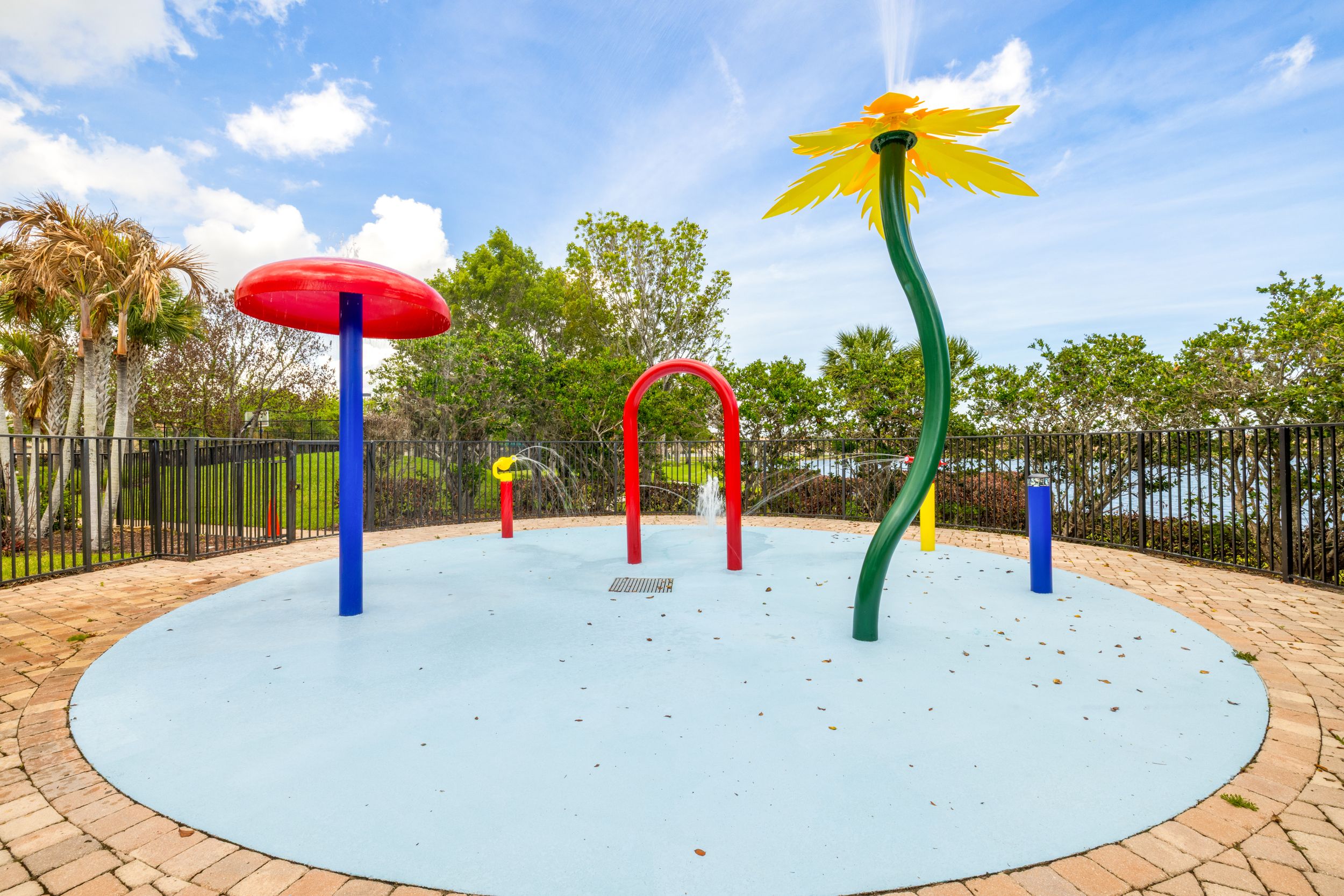  707 NW Leonardo Circle, Port St Lucie, FL, 34986 - 物件實景