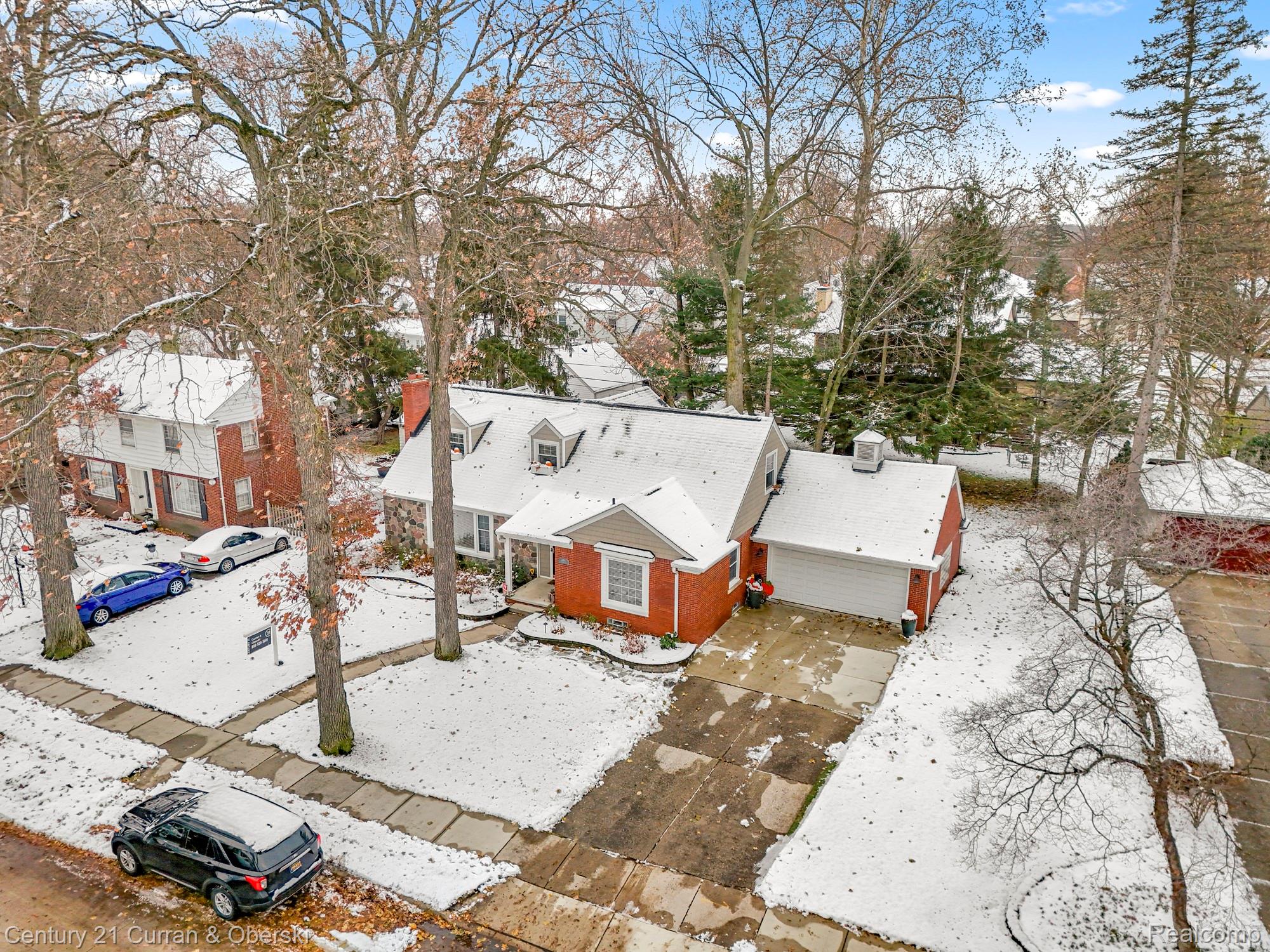 Dearborn, Michigan, 48124, United States, 4 Bedrooms Bedrooms, ,3 BathroomsBathrooms,Residential,For Sale,2000052