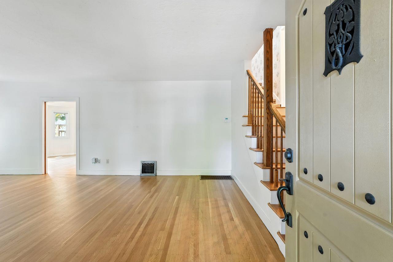 Sacramento, California, 95819, United States, 3 Bedrooms Bedrooms, ,2 BathroomsBathrooms,Residential,For Sale,1925048