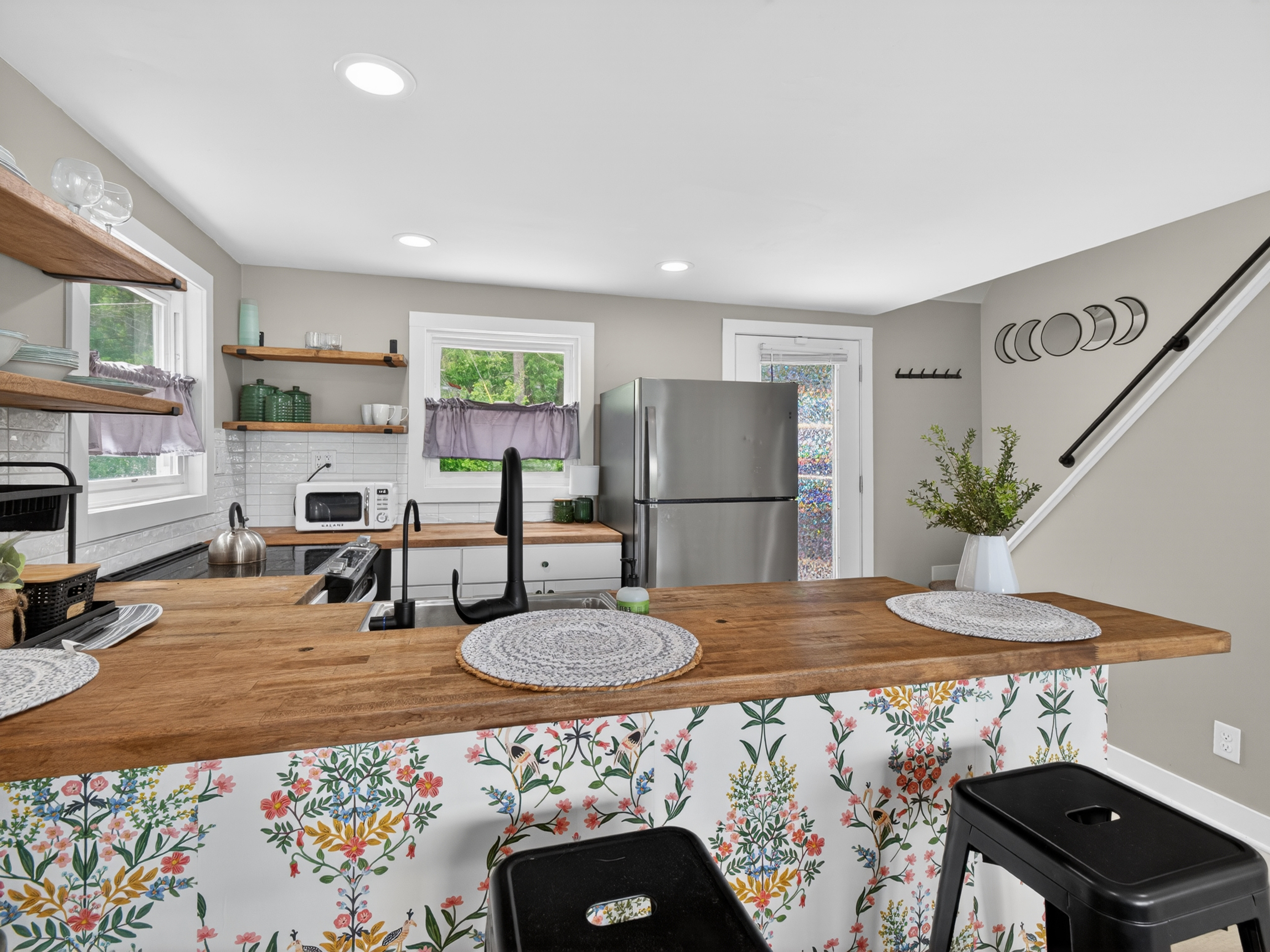  Updated Cottage with Convenient Access to Lake Webster - 物件實景