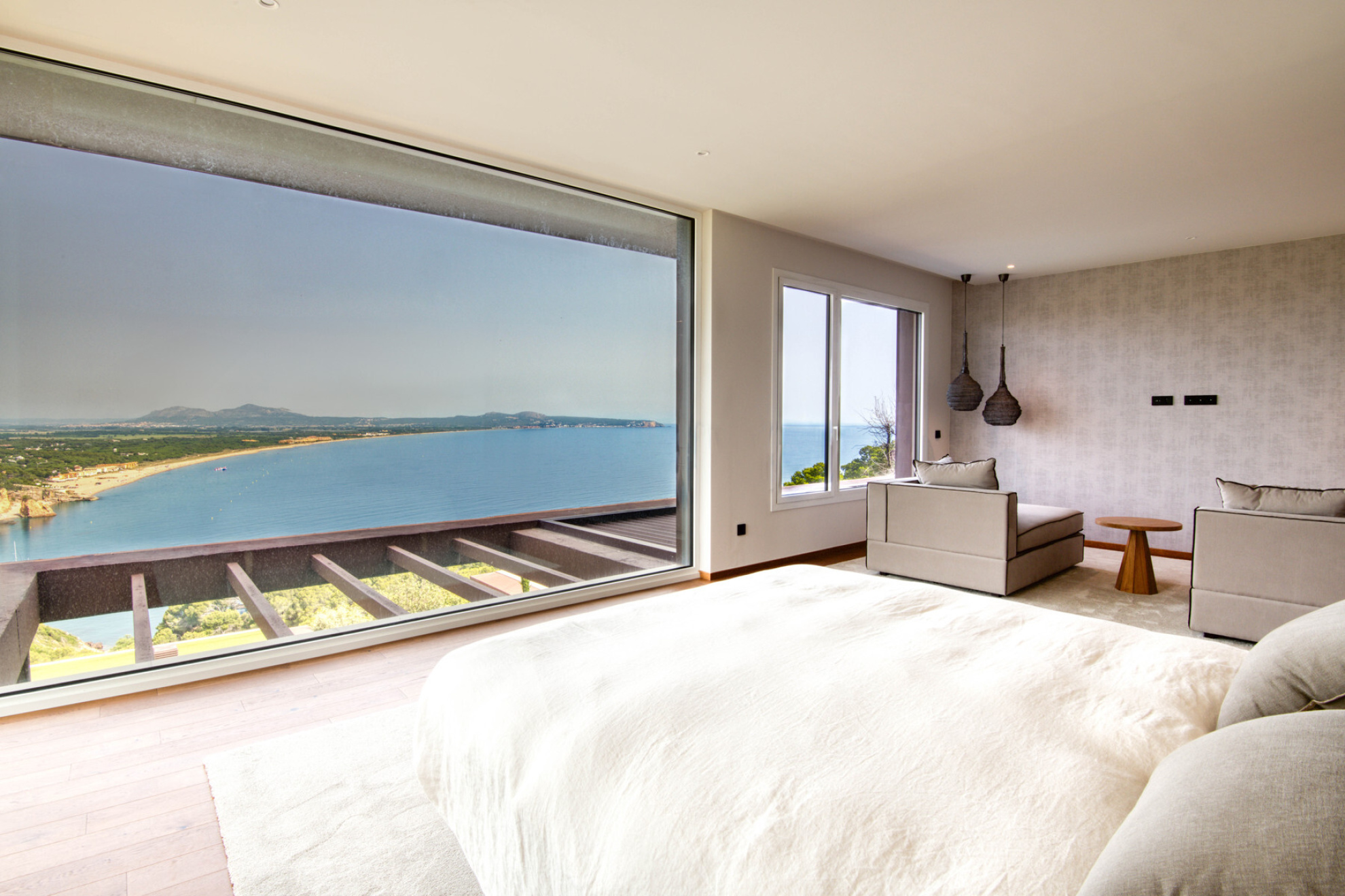  House with swimming pool and sea views in private urbanization in Sa Riera. - 物件實景