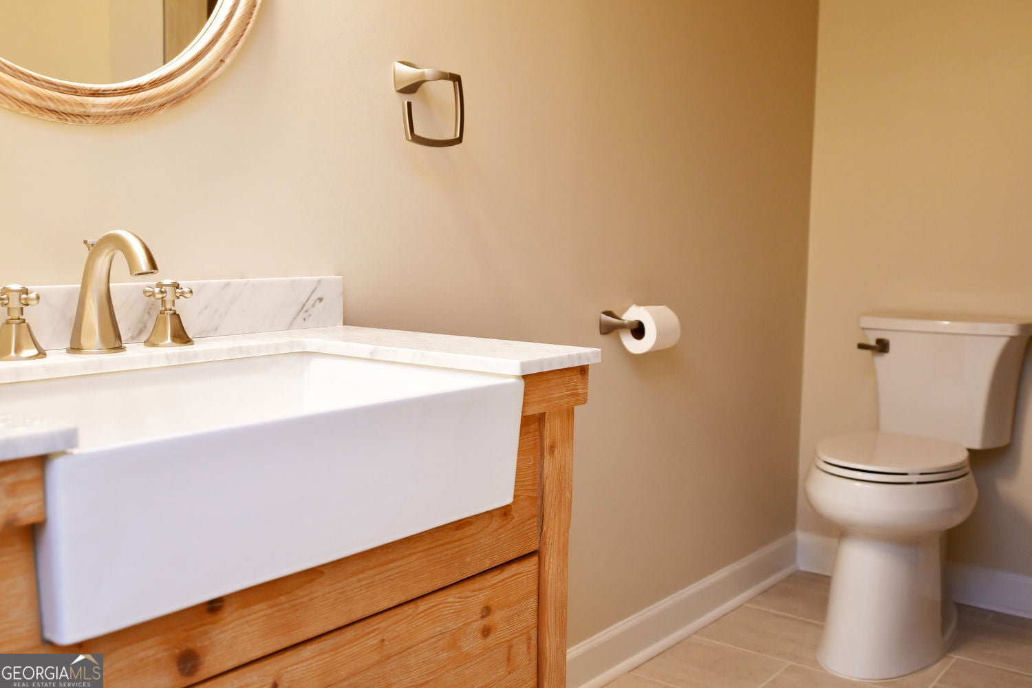 Hoschton, Georgia, 30548, United States, 5 Bedrooms Bedrooms, ,4 BathroomsBathrooms,Residential,For Sale,1992517