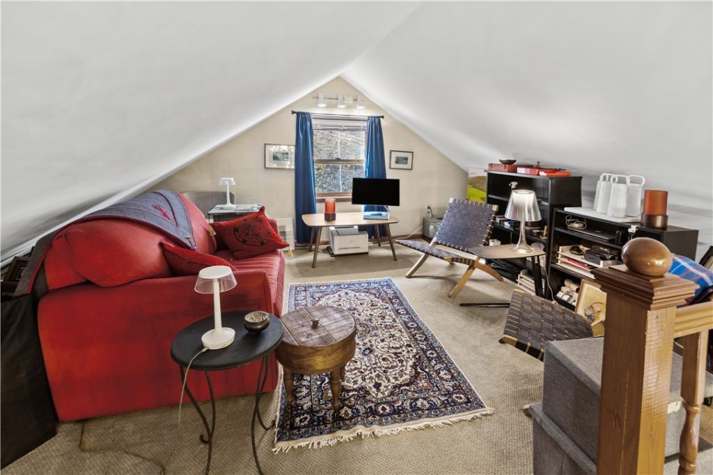 South Kortright, New York, 13842, United States, 3 Bedrooms Bedrooms, ,2 BathroomsBathrooms,Residential,For Sale,1986563