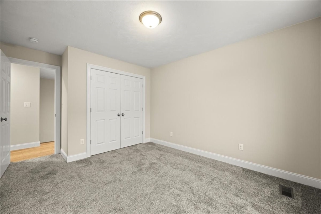Brockton, Massachusetts, 02301, United States, 4 Bedrooms Bedrooms, ,3 BathroomsBathrooms,Residential,For Sale,1846360