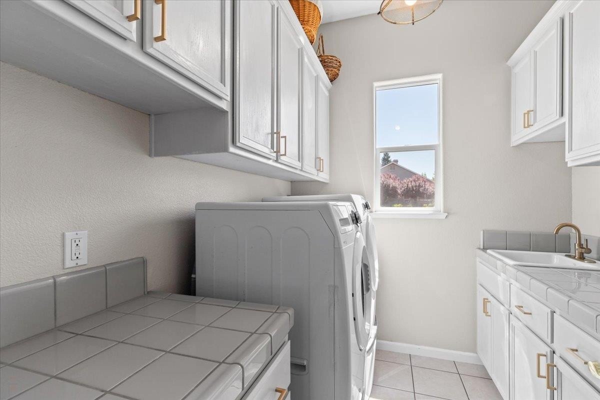 Copperopolis, California, 95228, United States, 2 Bedrooms Bedrooms, ,2 BathroomsBathrooms,Residential,For Sale,1826685