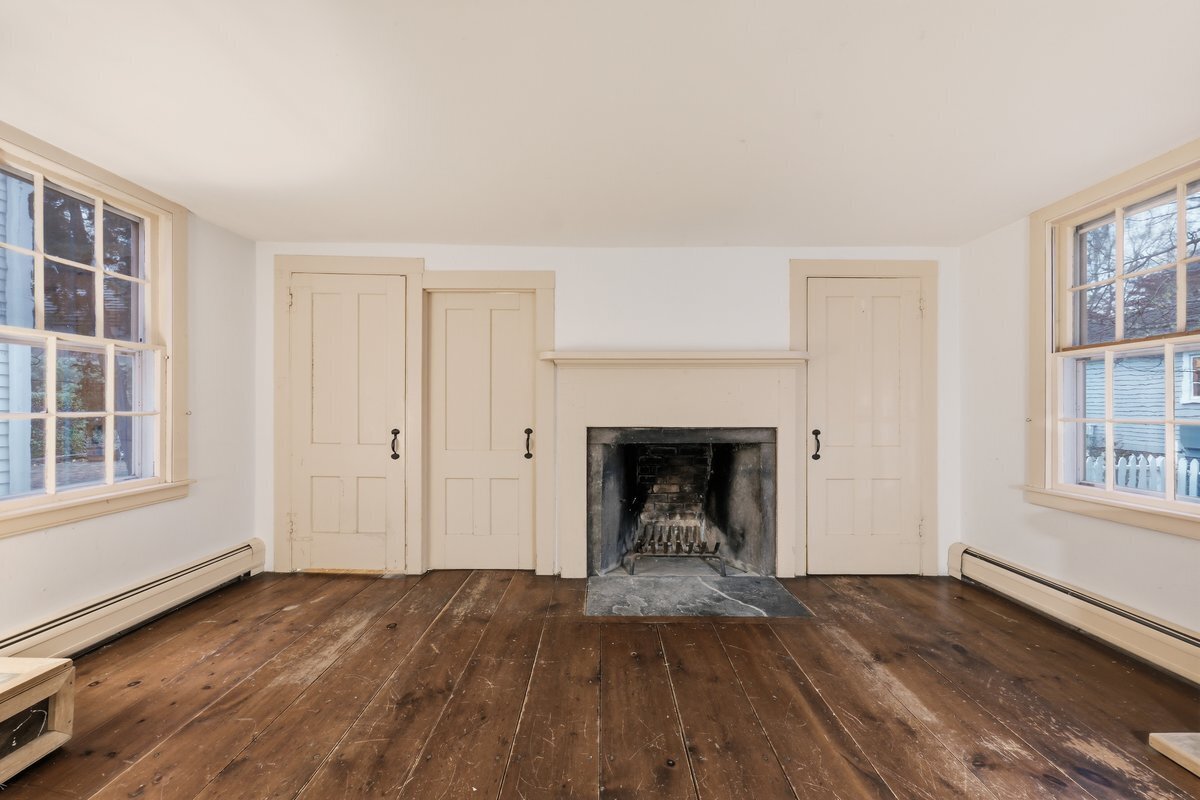 Guilford, Connecticut, 06437, United States, 5 Bedrooms Bedrooms, ,Residential,For Sale,2002504