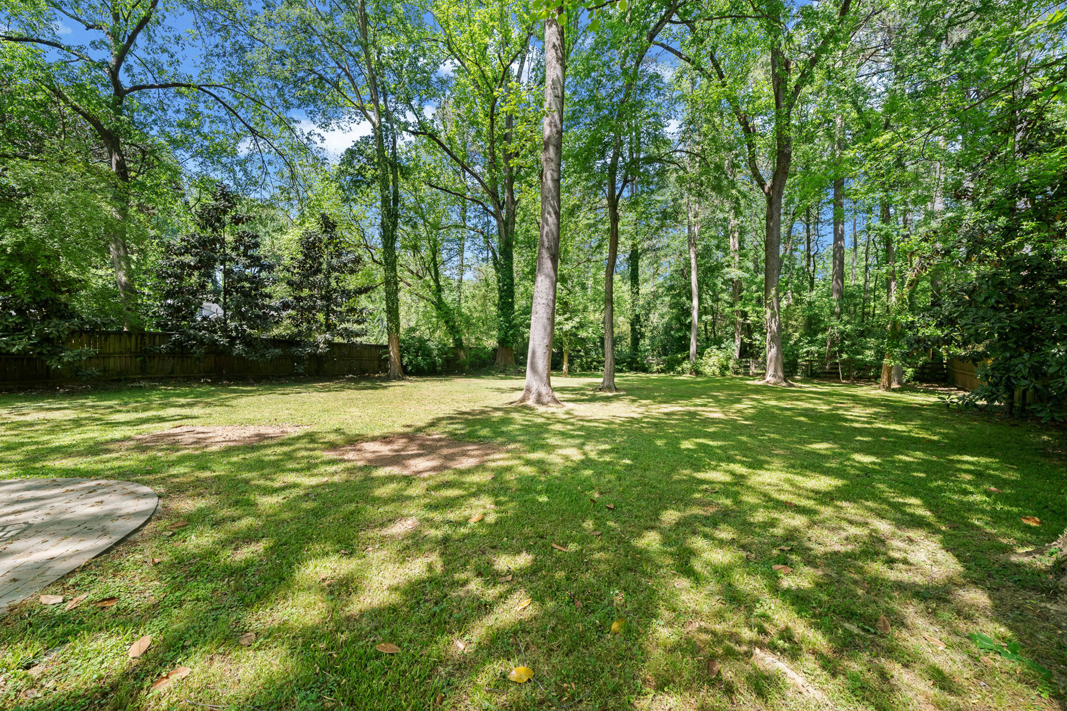  Stunning and Completely Renovated Morningside Home on 3.2+/- Acre Estate Lot - 物件實景