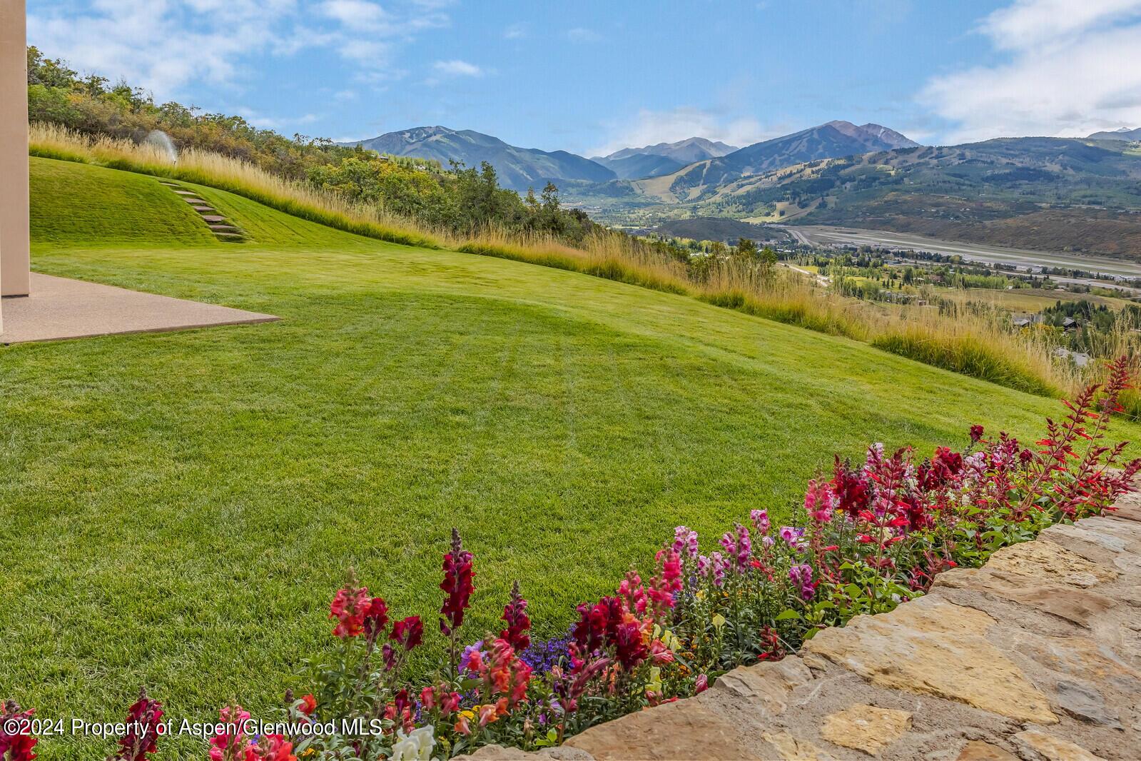Aspen, Colorado, 81611, United States, 5 Bedrooms Bedrooms, ,6 BathroomsBathrooms,Residential,For Sale,1807342