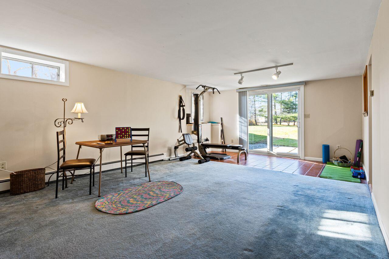 Portland, Maine, 04103, United States, 3 Bedrooms Bedrooms, ,3 BathroomsBathrooms,Residential,For Sale,1988011