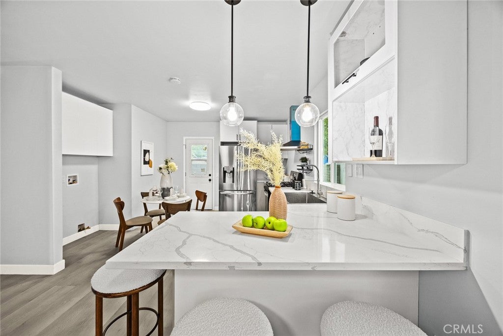 Altadena, California, 91001, United States, 4 Bedrooms Bedrooms, ,2 BathroomsBathrooms,Residential,For Sale,1827068