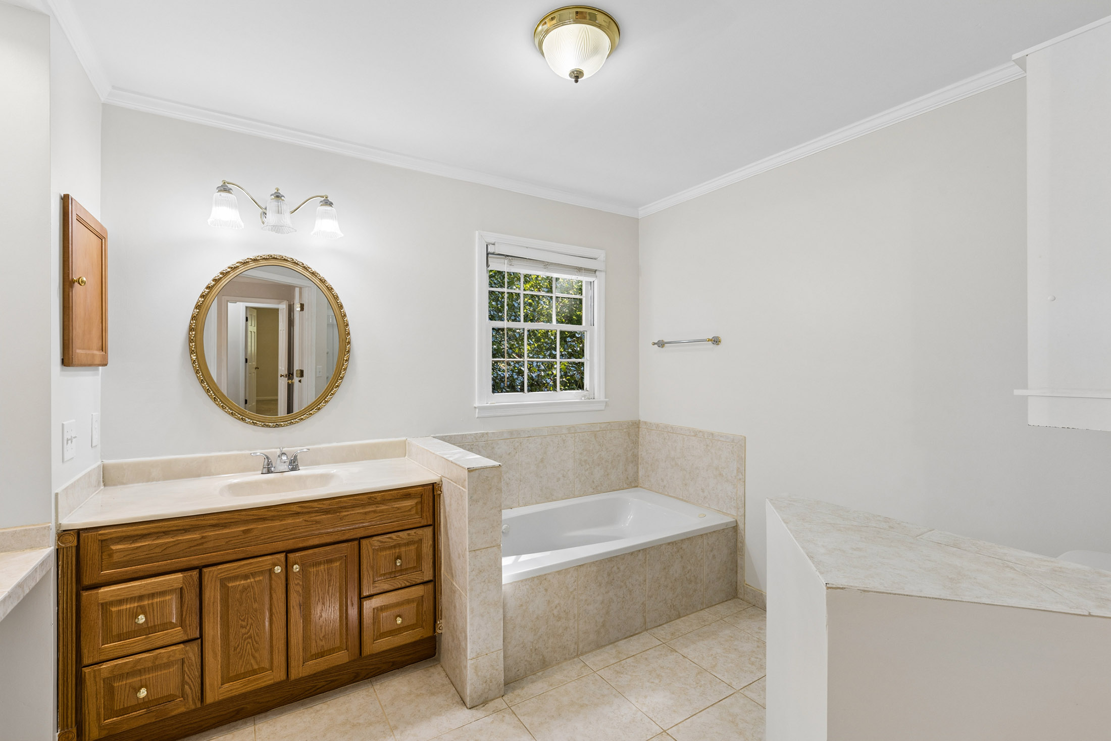  A Rare Opportunity to Enjoy Estate-Style Living in Sought-After Woodstock - 物件實景