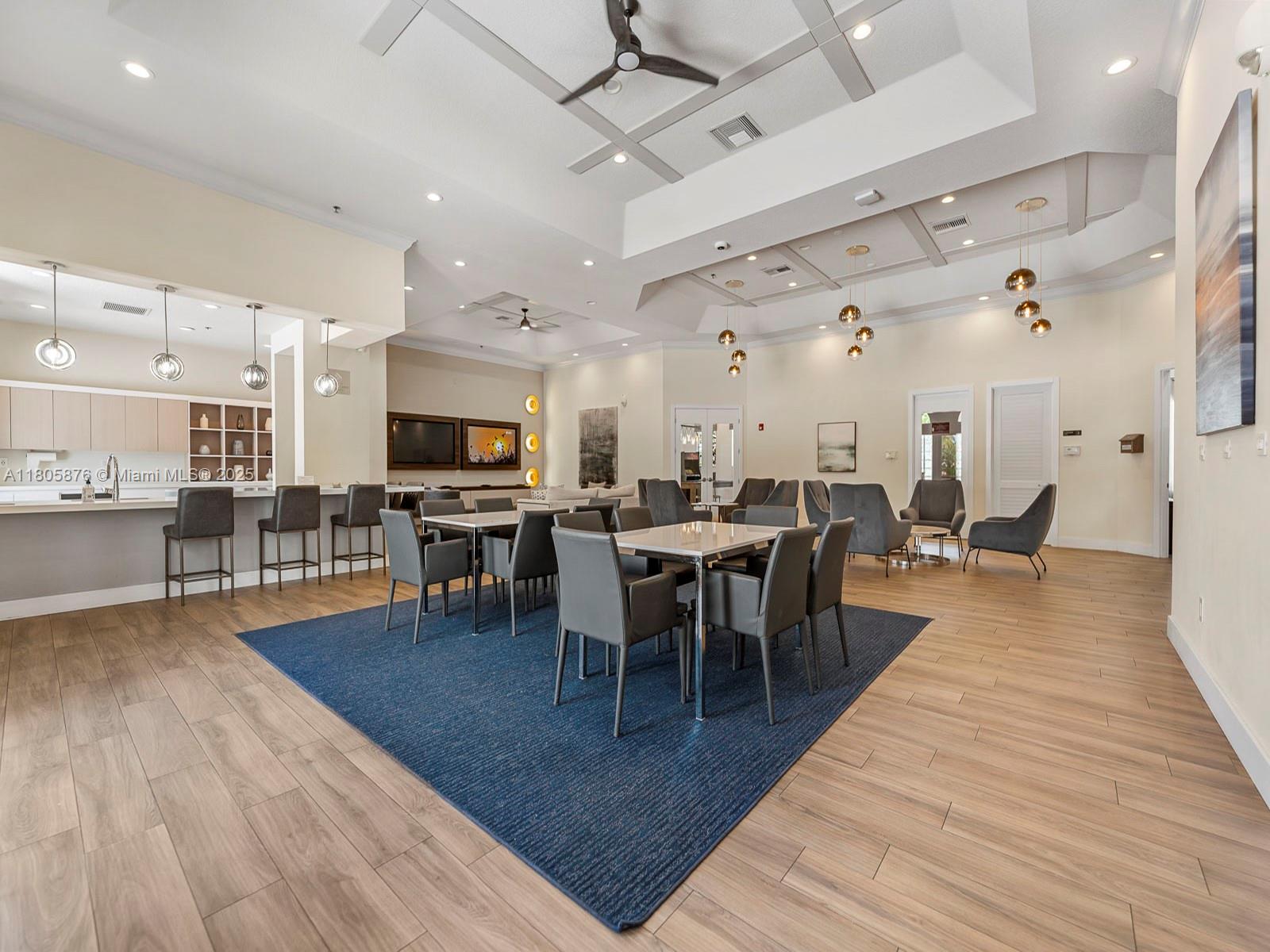 Weston, Florida, 33332, United States, 5 Bedrooms Bedrooms, ,5 BathroomsBathrooms,Residential,For Sale,1826480